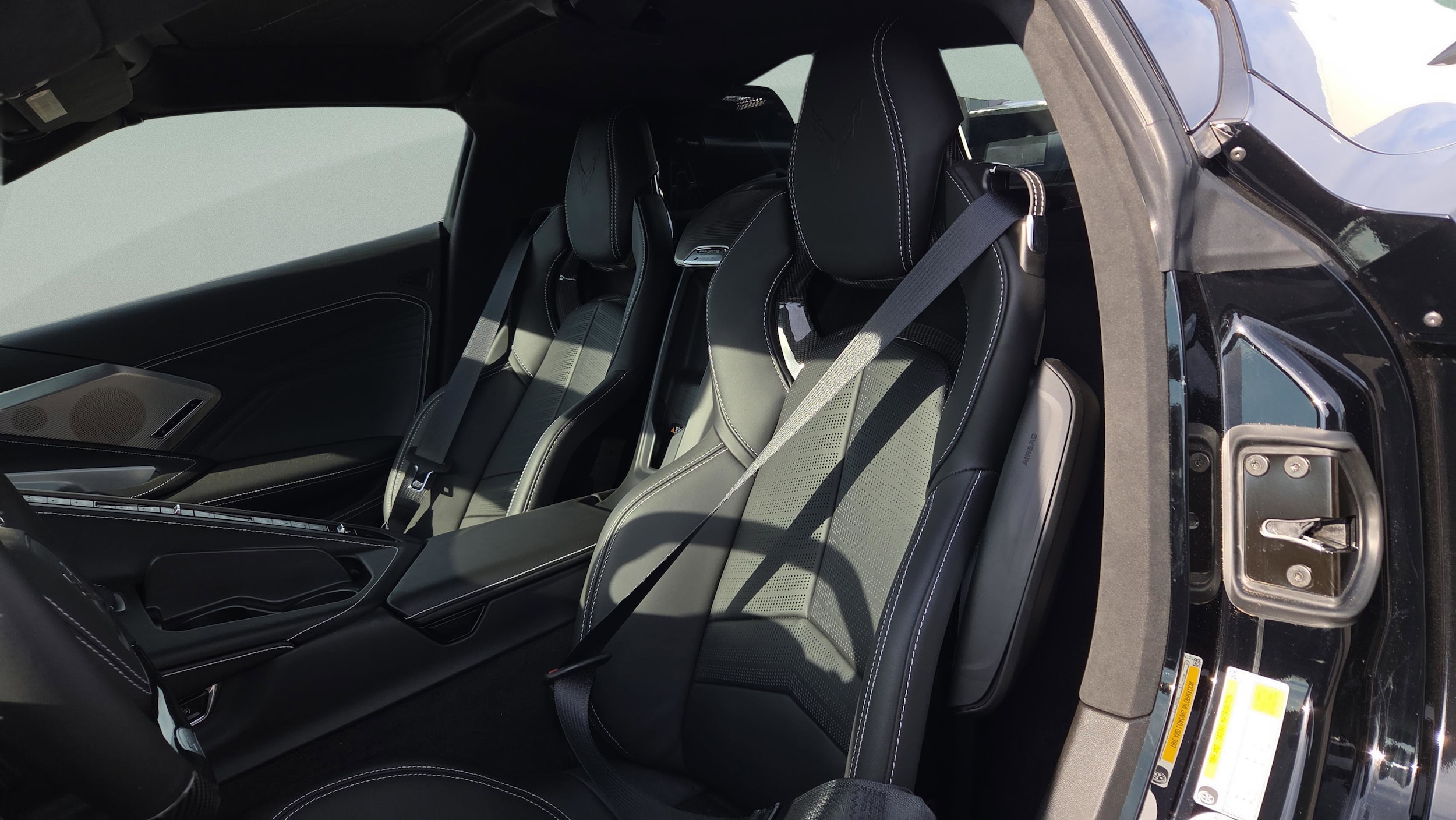 2025 Chevrolet Corvette 3LZ - Photo 13