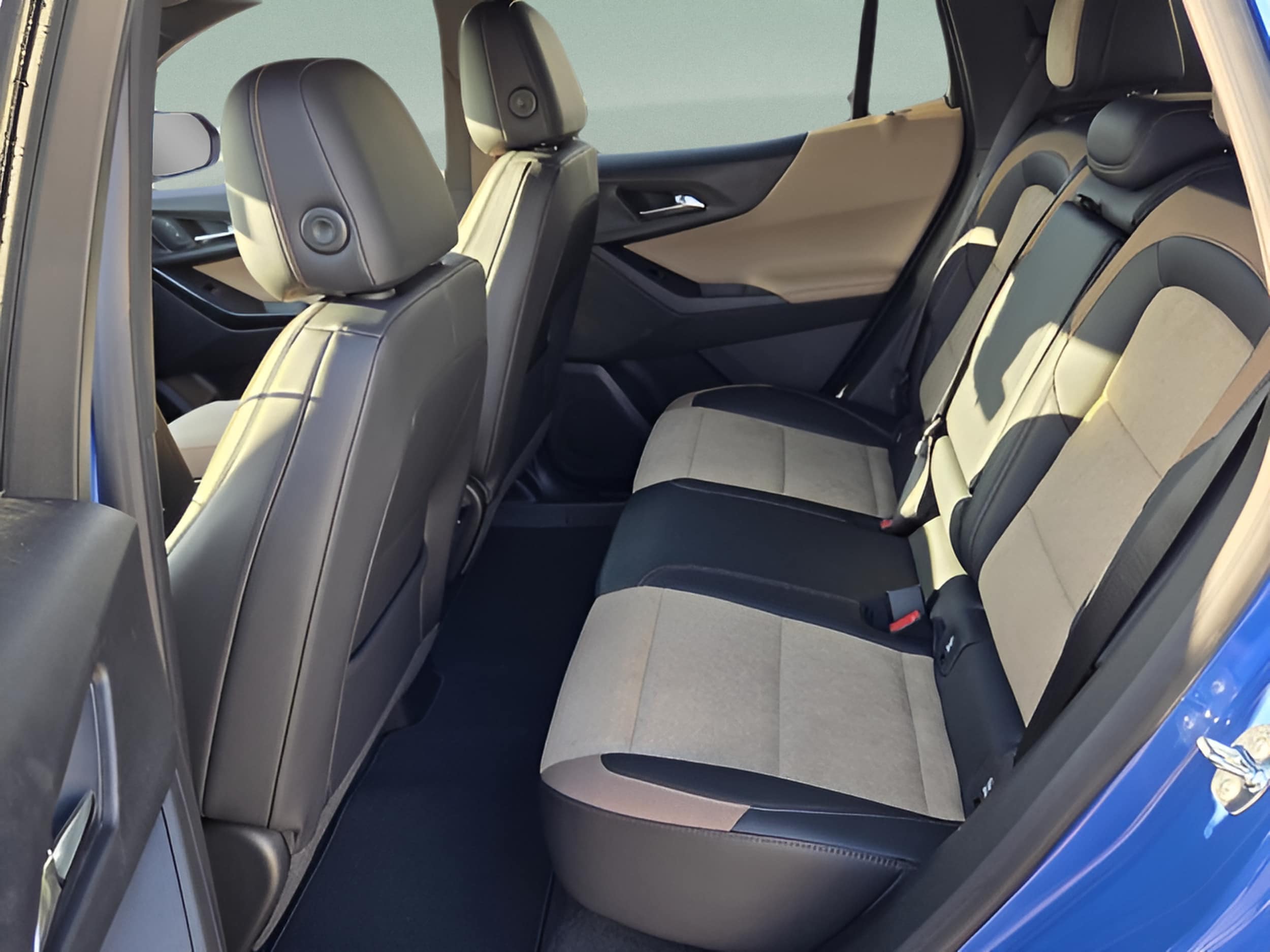 2027 Chevrolet Equinox ACTIV - Photo 11