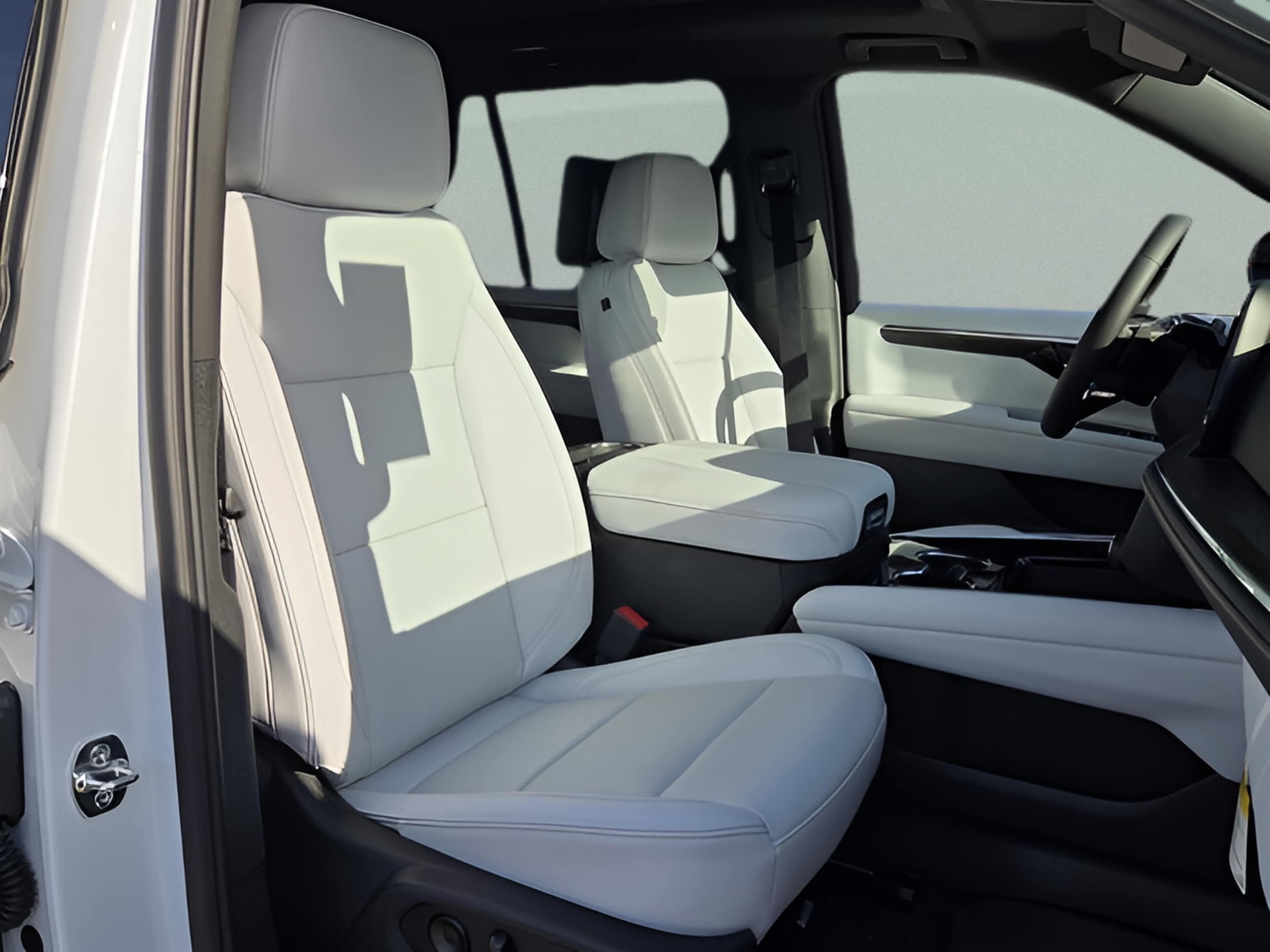 2026 Chevrolet Tahoe Premier - Photo 16