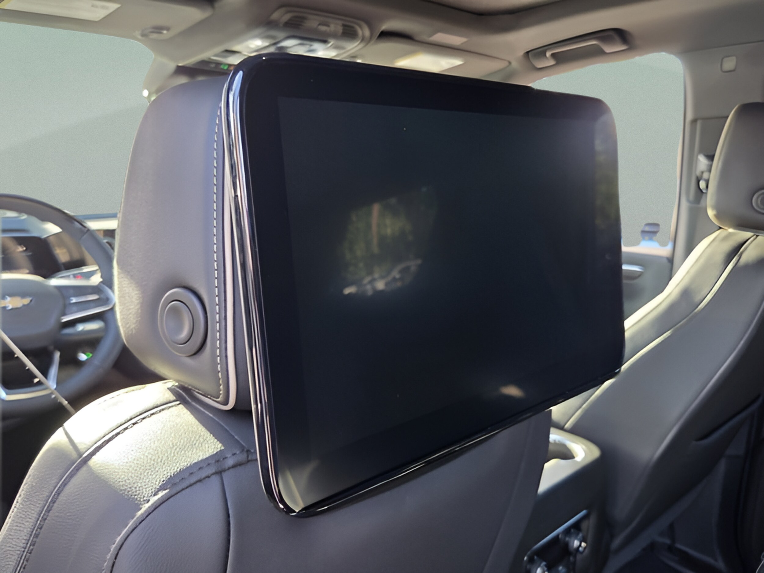 2026 Chevrolet Tahoe Premier - Photo 12