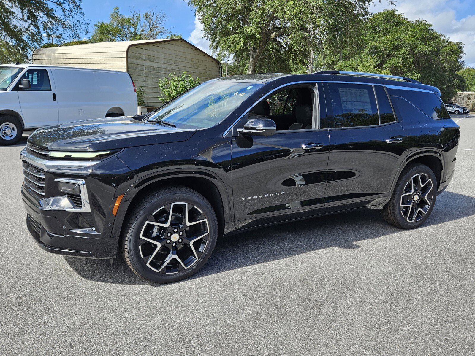 2026 Chevrolet Traverse High Country's photo