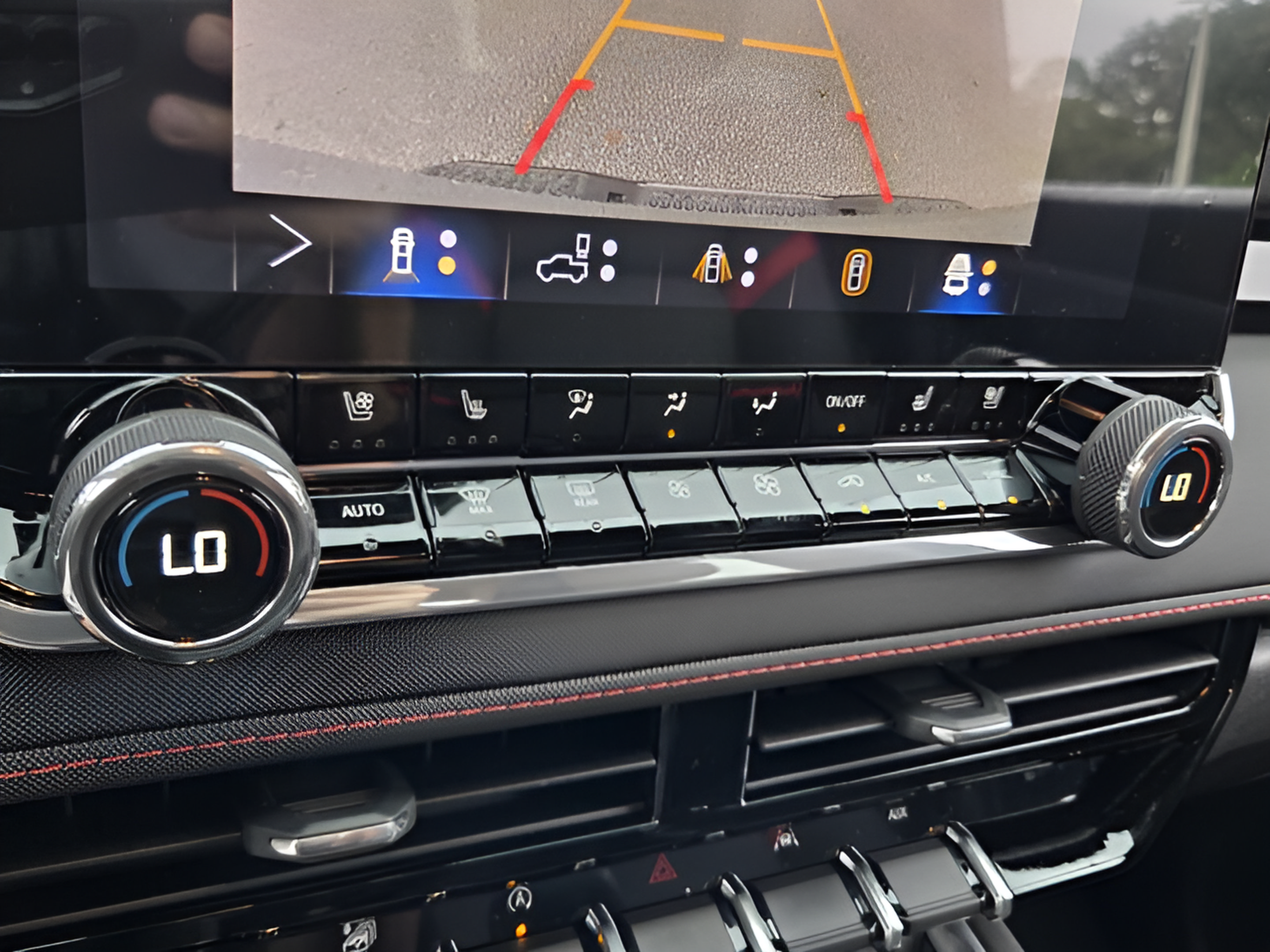 2026 Chevrolet Colorado Z71 - Photo 22