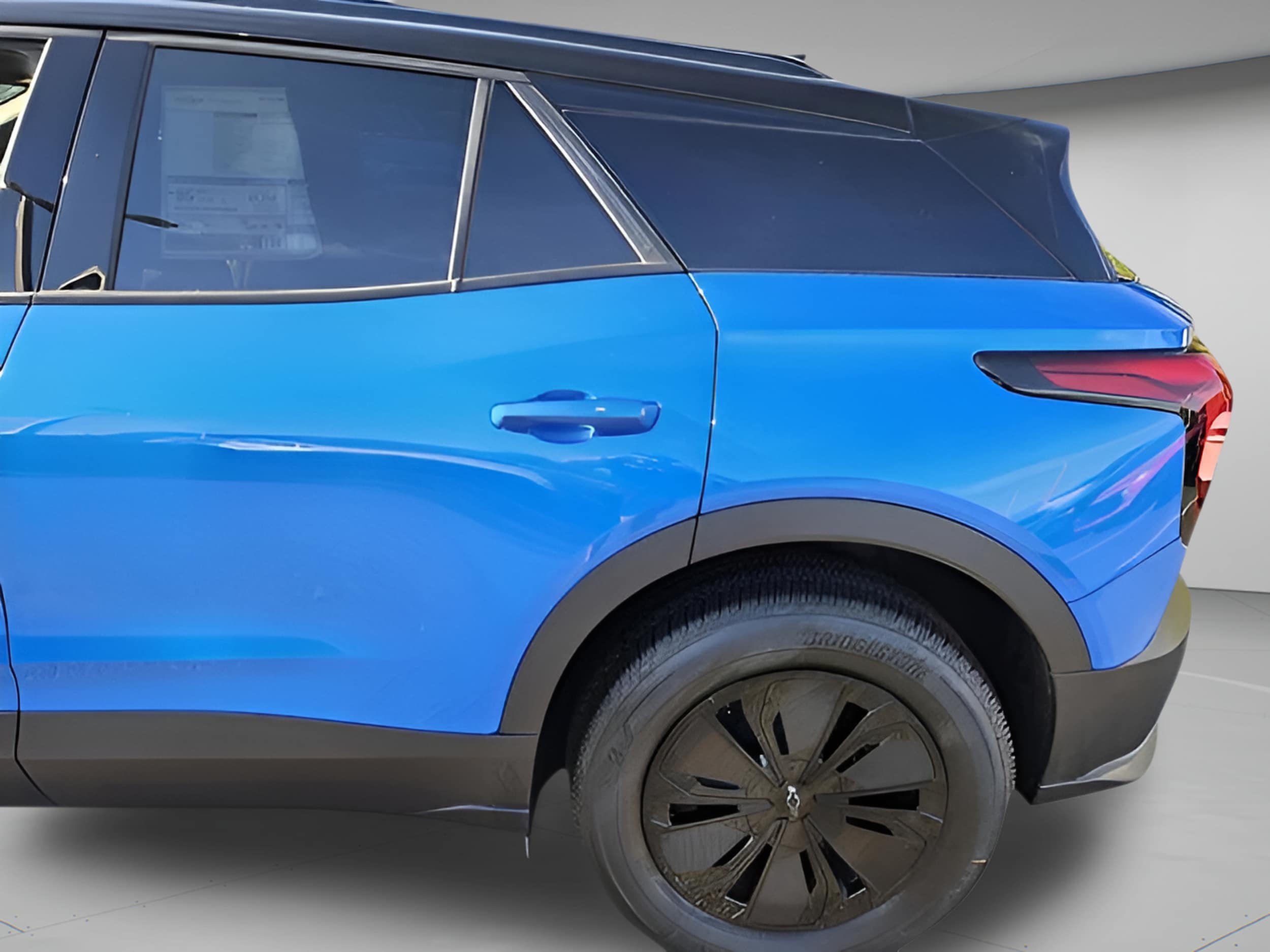 2025 Chevrolet Blazer EV LT - Photo 23