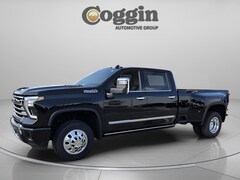 2026 Chevrolet Silverado 3500 HD High Country DRW Truck