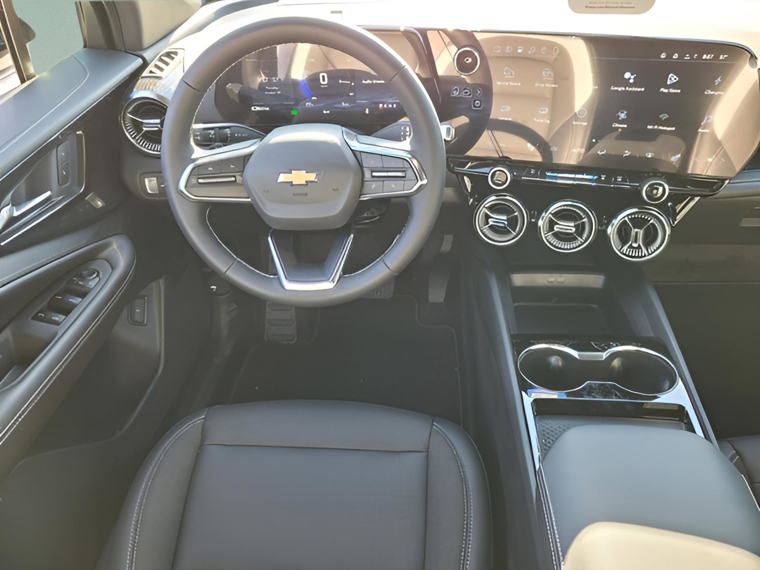 2026 Chevrolet Blazer EV LT - Photo 9