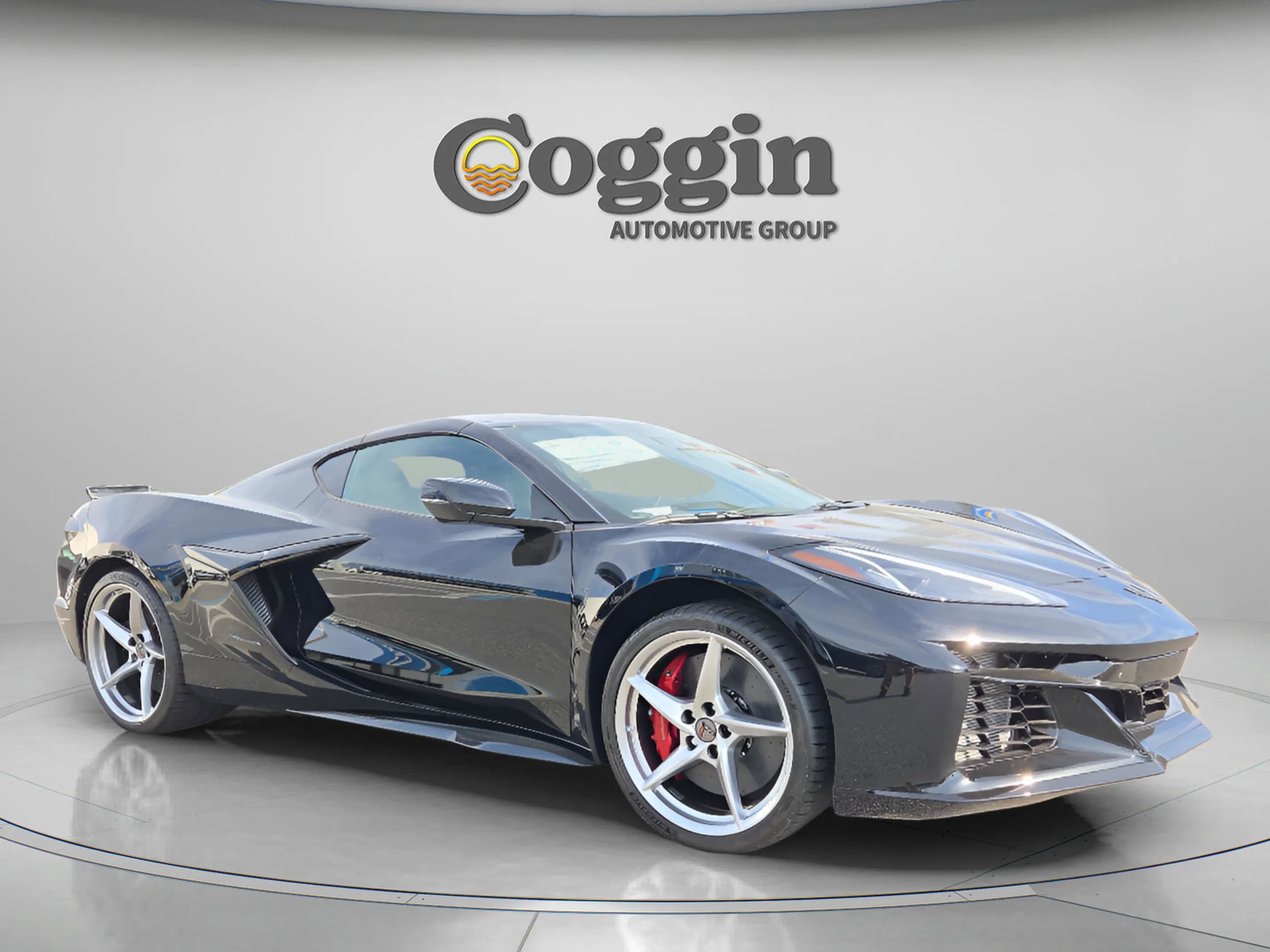 2025 Chevrolet Corvette 3LZ - Photo 9