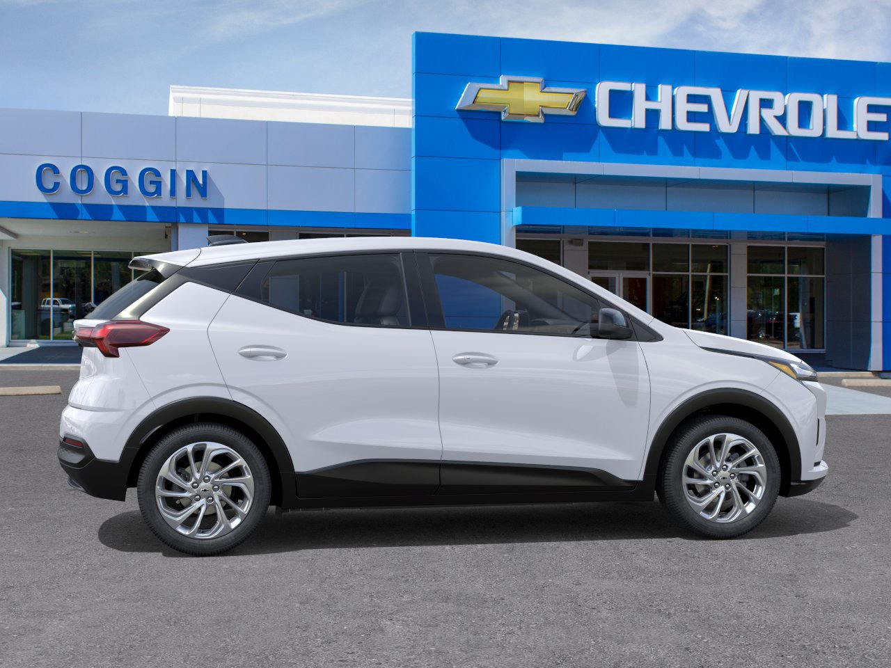 2027 Chevrolet Bolt LT - Photo 6