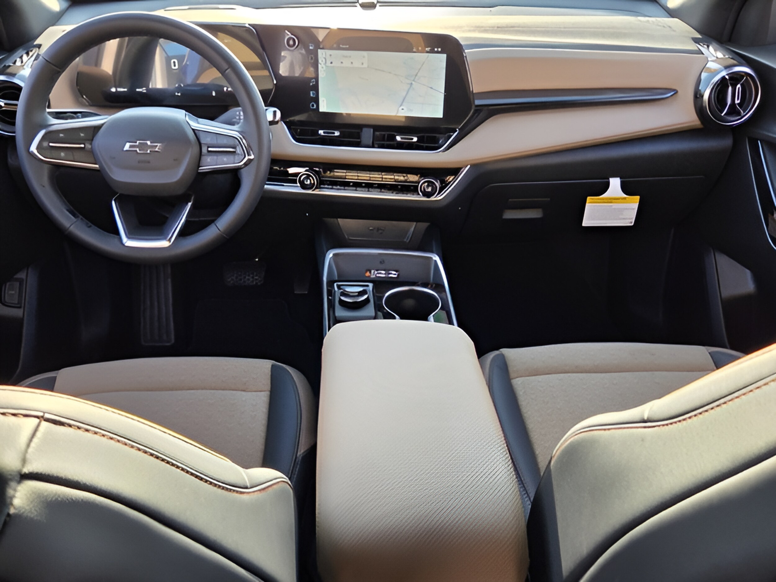 2027 Chevrolet Equinox ACTIV - Photo 13