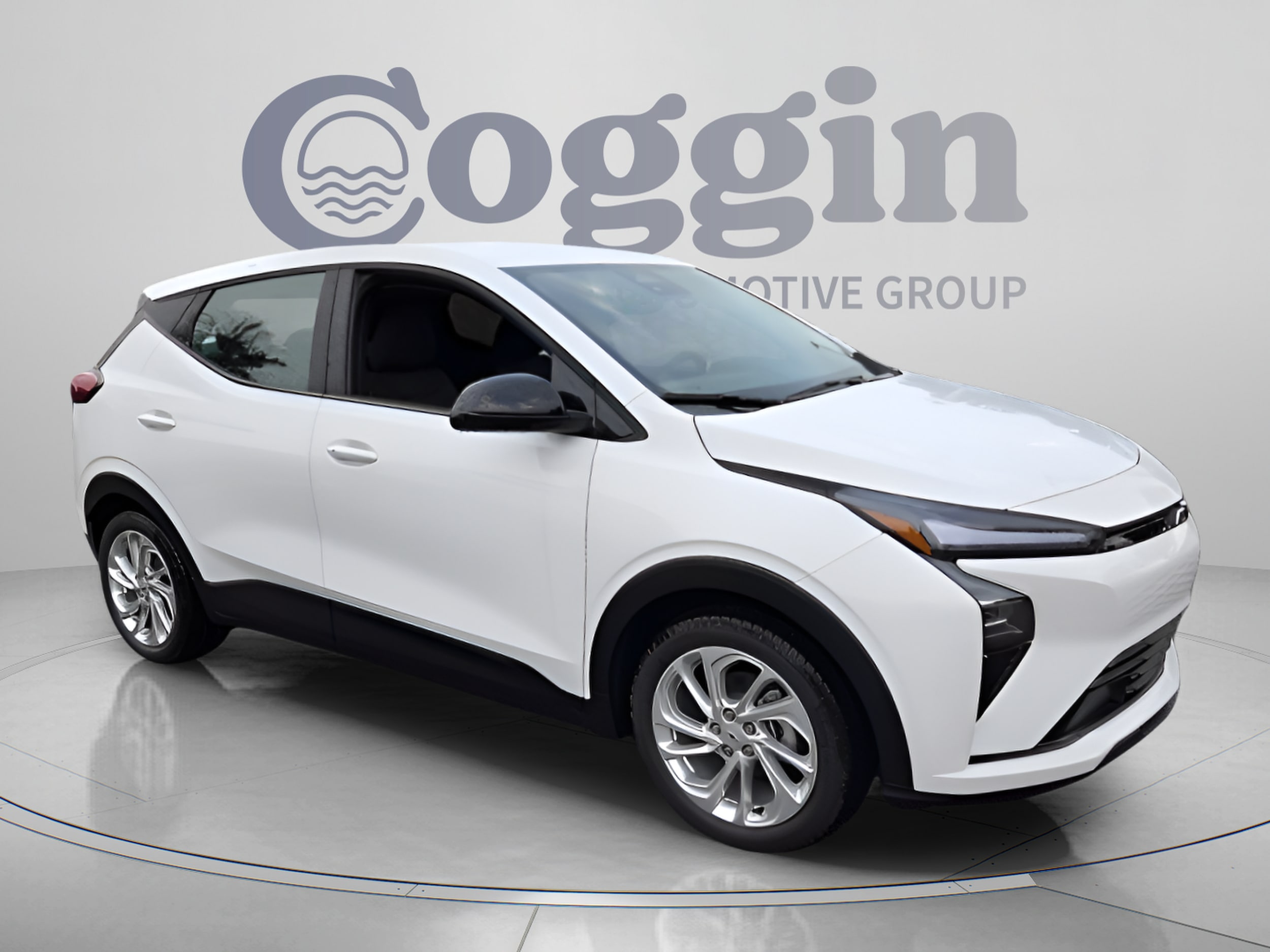 2027 Chevrolet Bolt LT - Photo 8