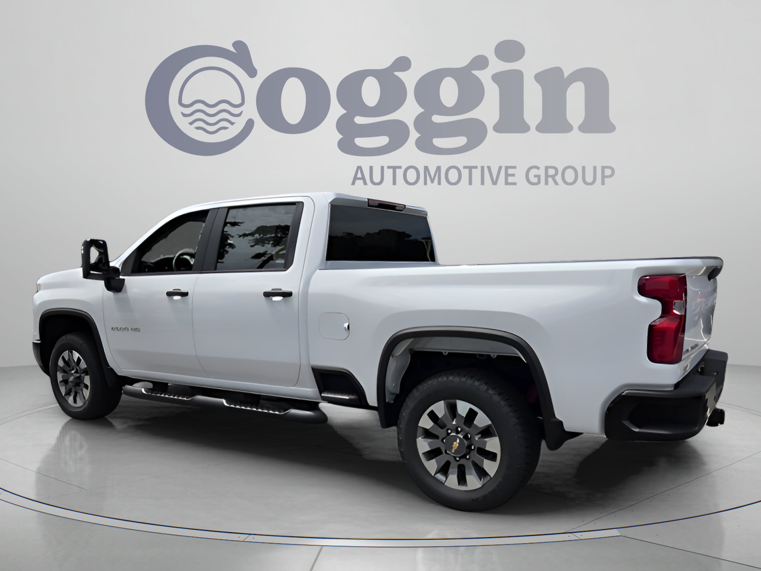 2026 Chevrolet Silverado 2500 HD Custom - Photo 4