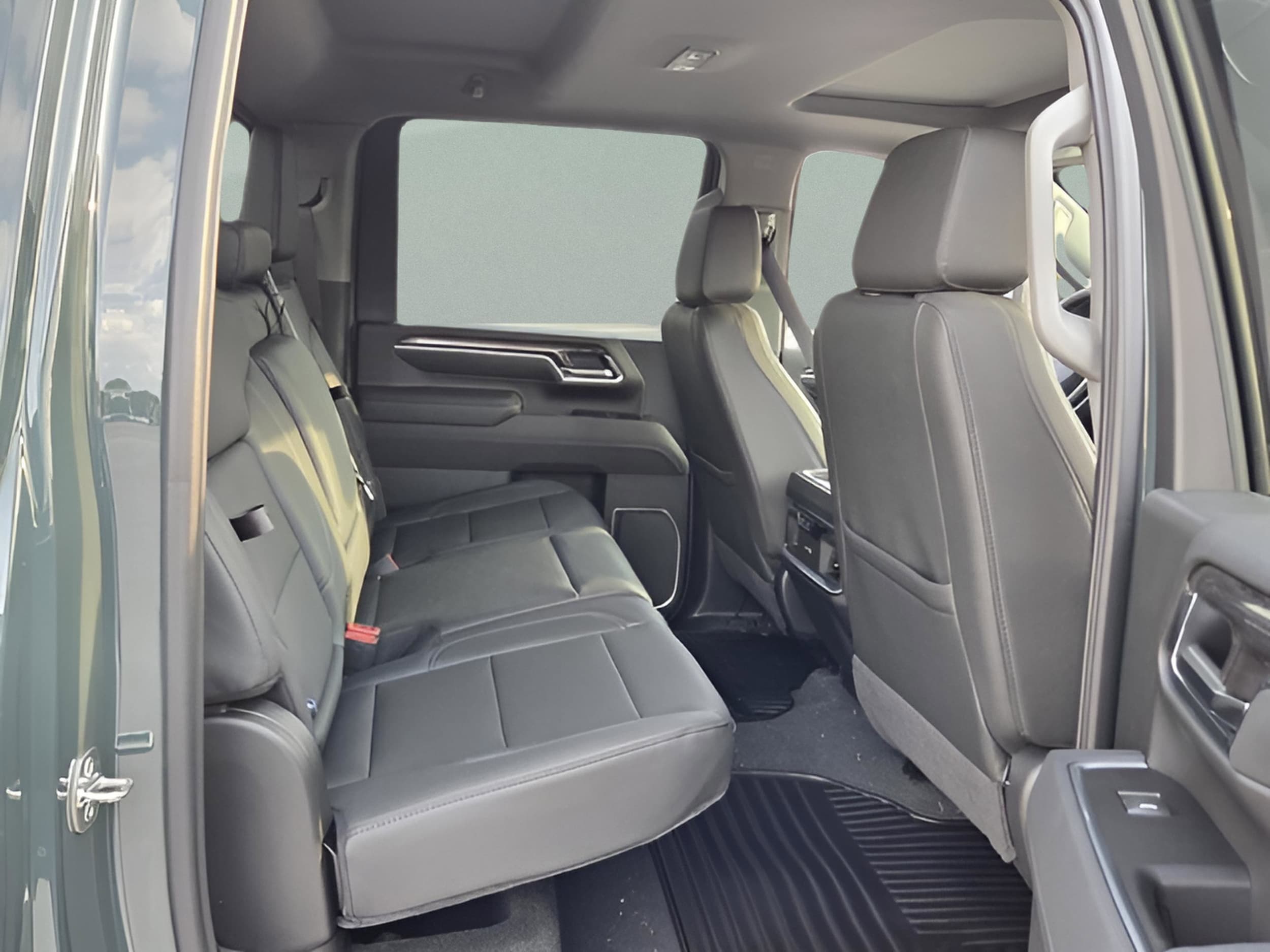 2026 Chevrolet Silverado 2500 HD LTZ - Photo 15