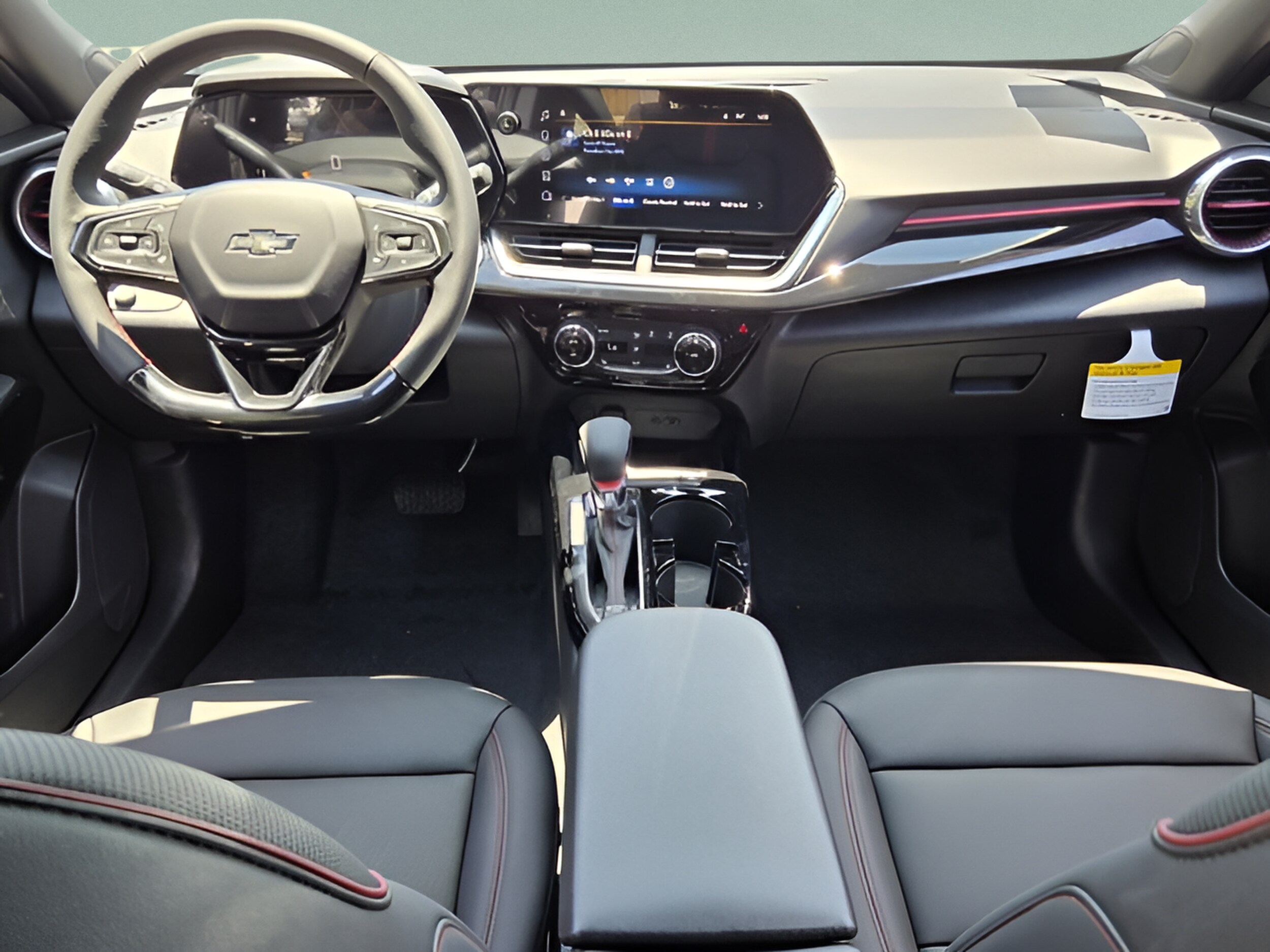 2026 Chevrolet Trax RS - Photo 13