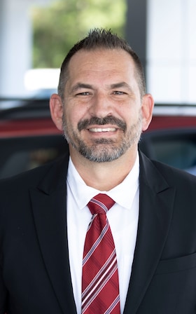 Staff member Mike Hopper from ID_a6685c8082e3