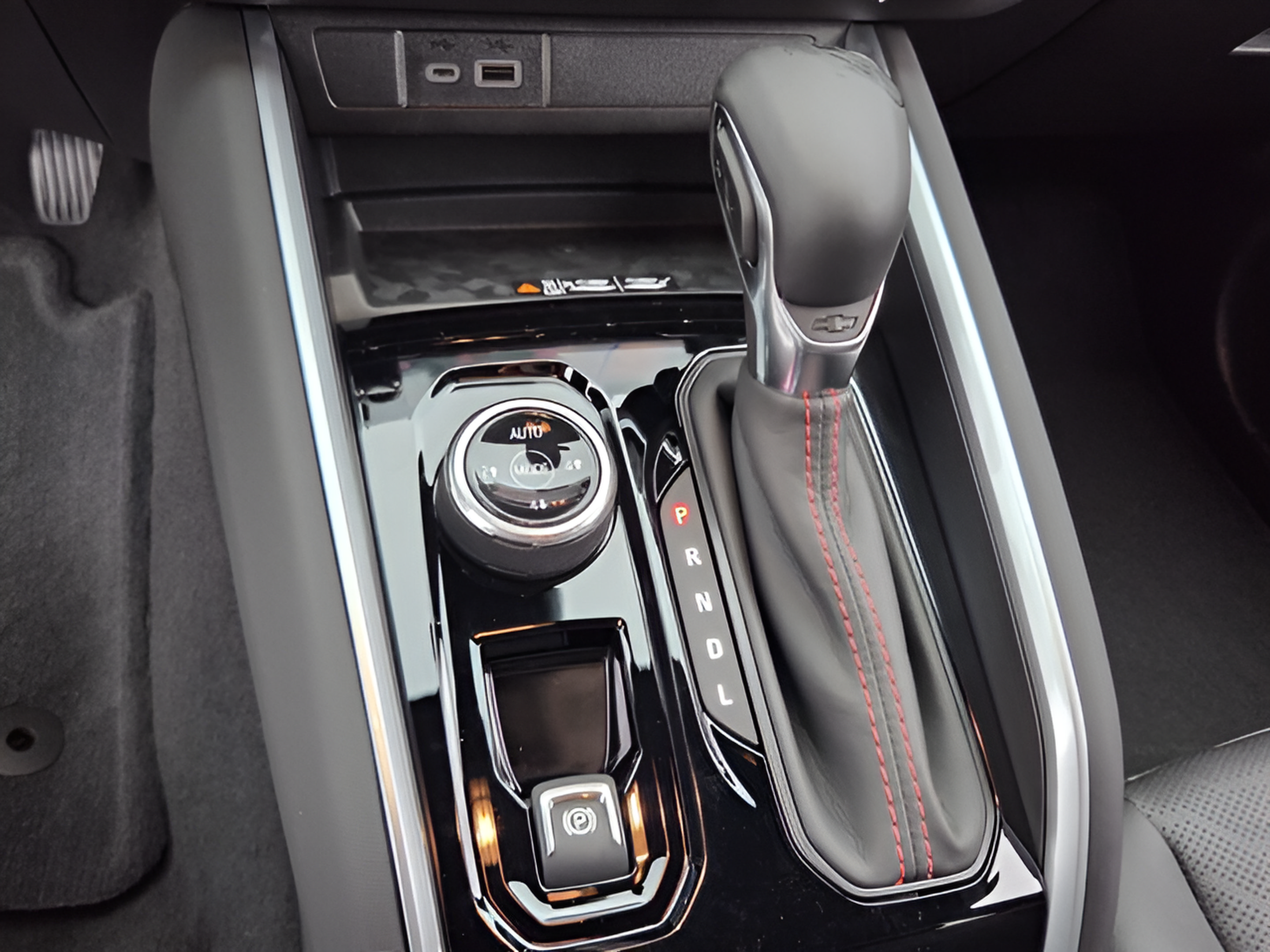 2026 Chevrolet Colorado Z71 - Photo 24