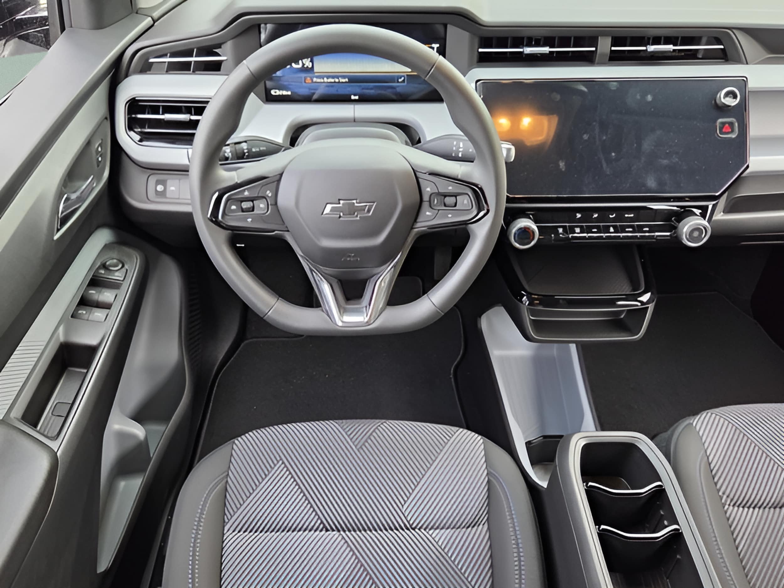 2027 Chevrolet Bolt LT - Photo 13
