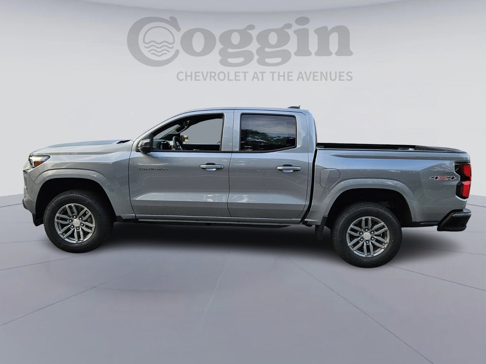2026 Chevrolet Colorado LT photo 3