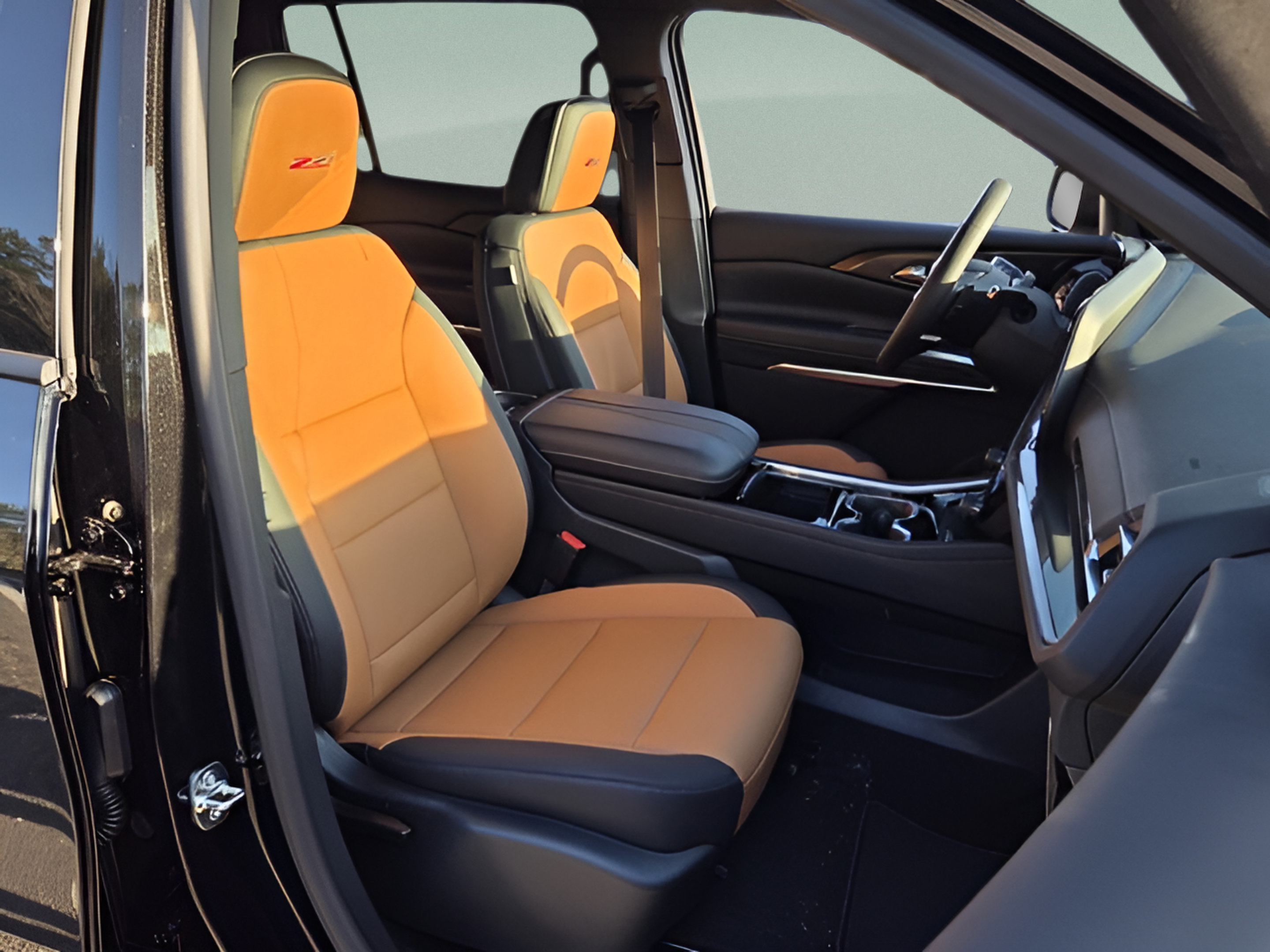 2027 Chevrolet Traverse Z71 - Photo 16