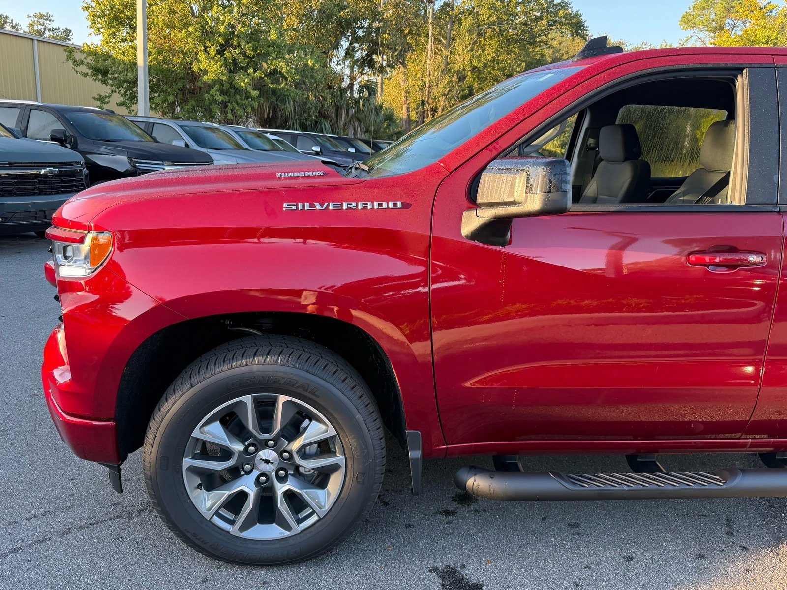 2026 Chevrolet Silverado 1500 RST photo 2