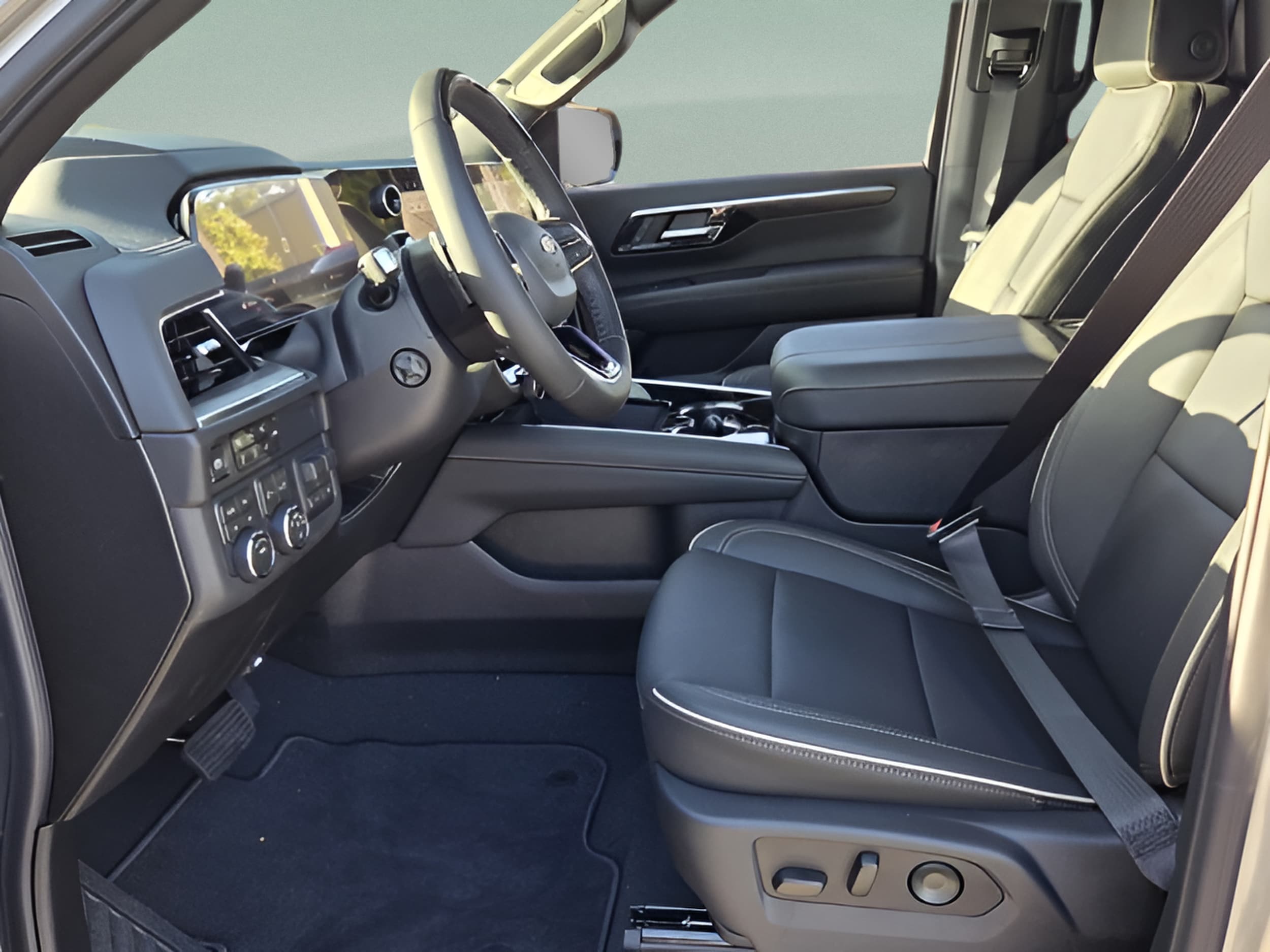 2026 Chevrolet Tahoe Premier - Photo 10