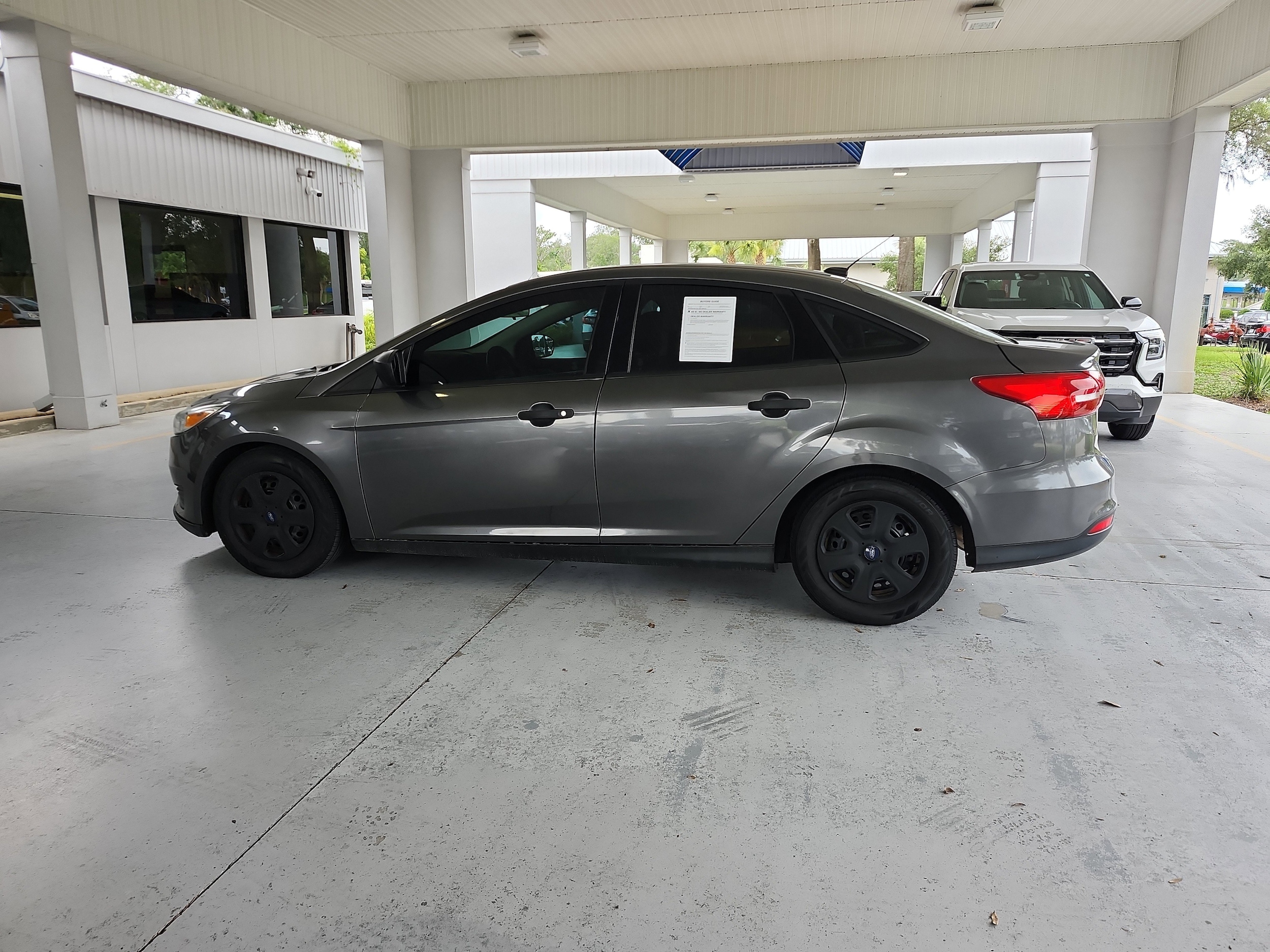 Used 2016 Ford Focus S with VIN 1FADP3E25GL343054 for sale in Orange City, FL