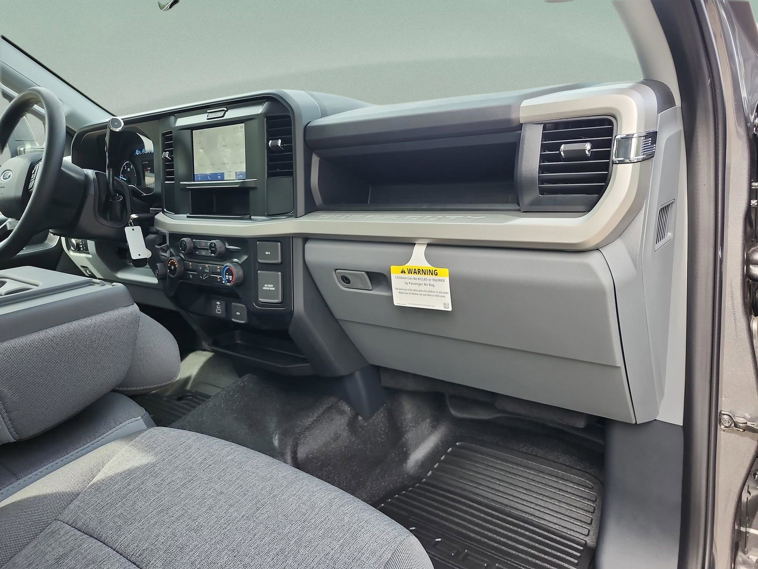 2025 Ford F-350 Super Duty XL - Photo 18