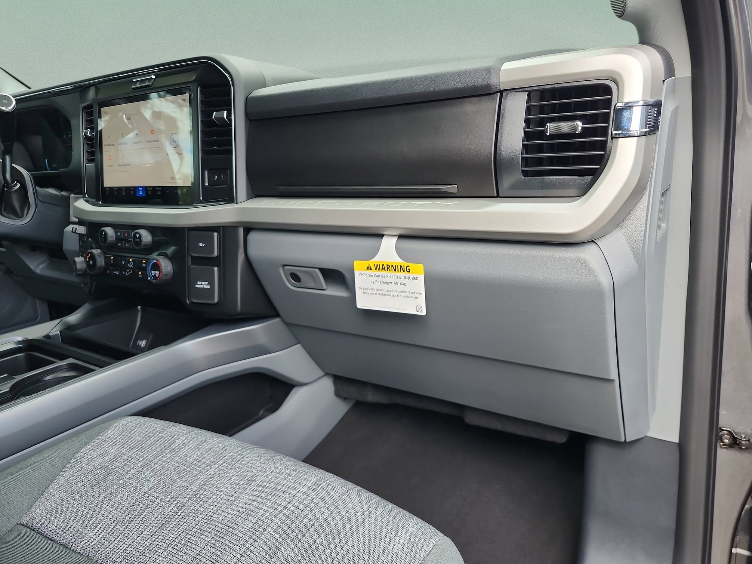 2026 Ford F-250 Super Duty XLT - Photo 15