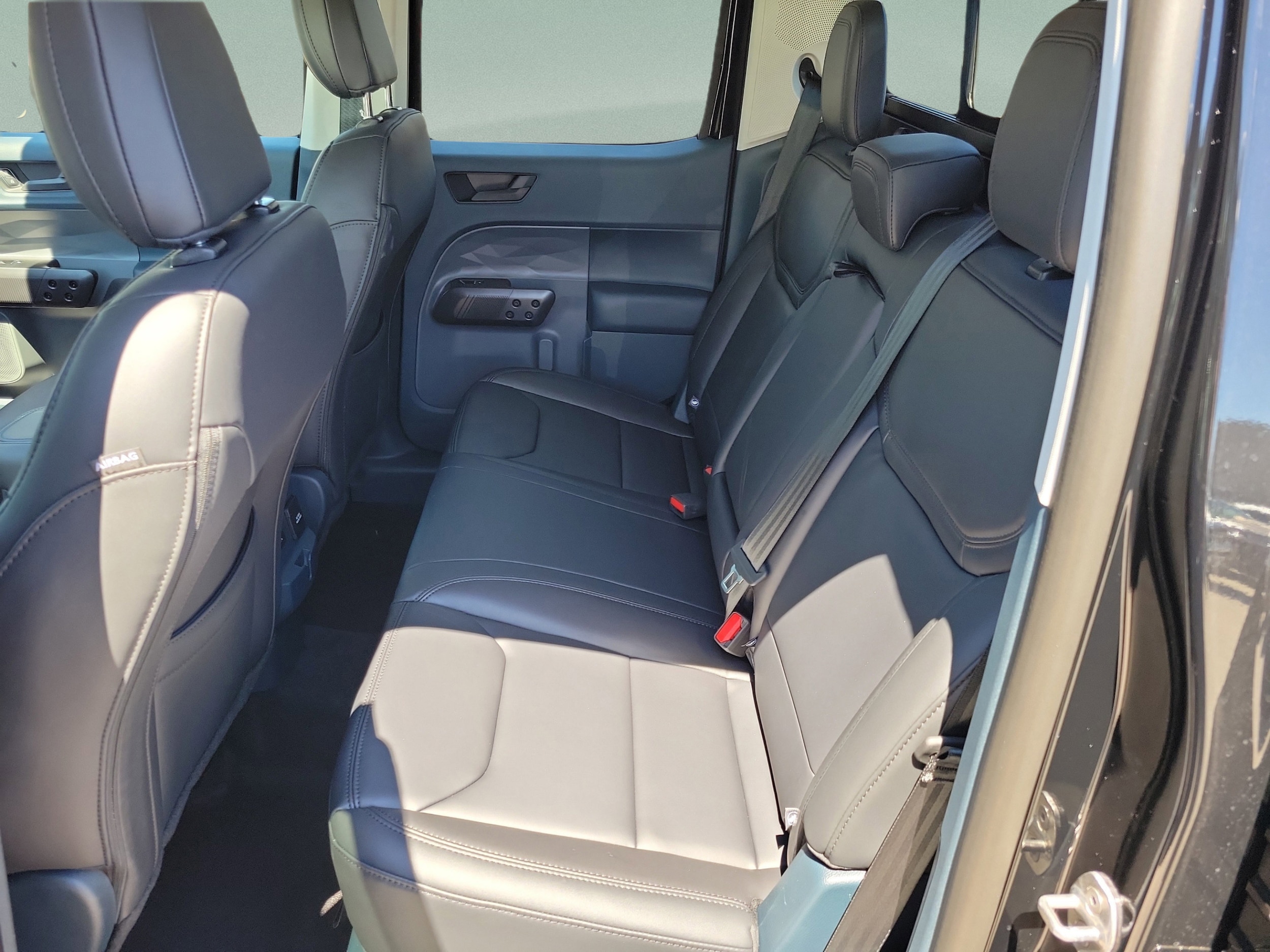 2025 Ford Maverick Lariat - Photo 24