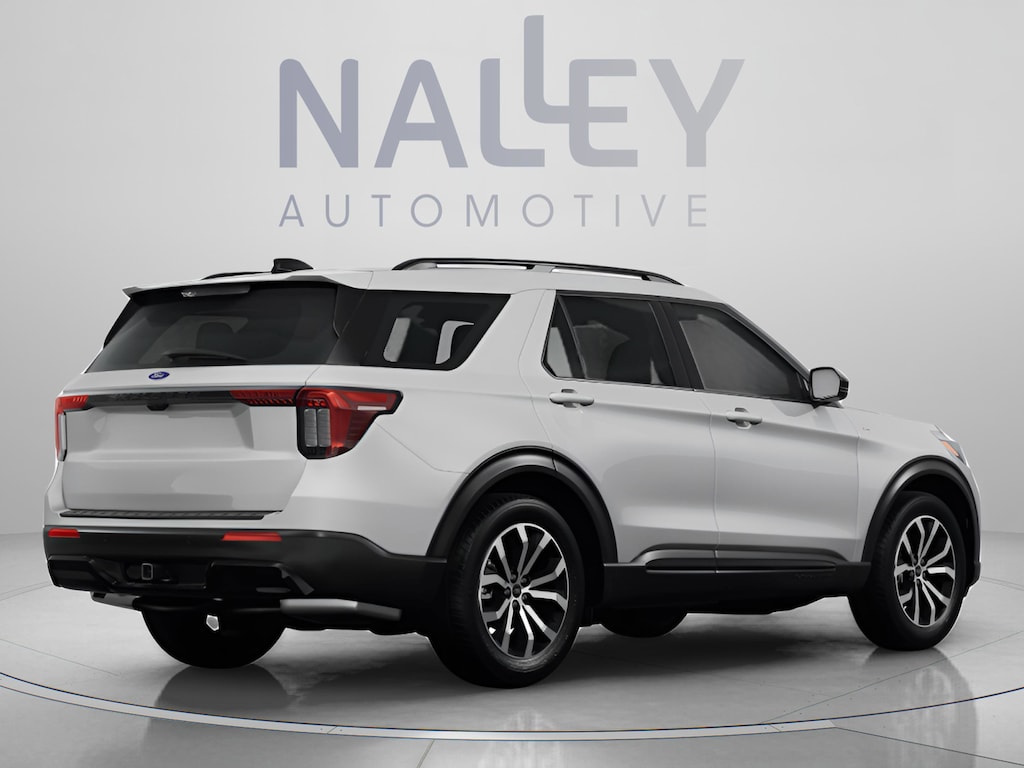 Used 2025 Ford Explorer Active SUV