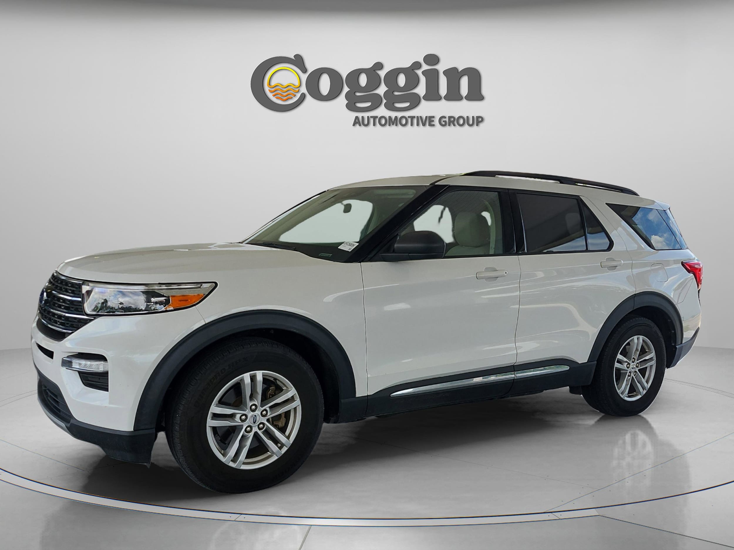 2020 Ford Explorer XLT RWD's photo