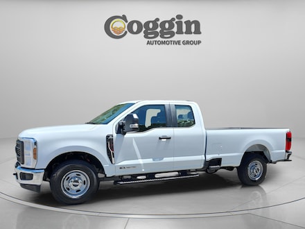 2025 Ford Super Duty F-250 XL TRUCK