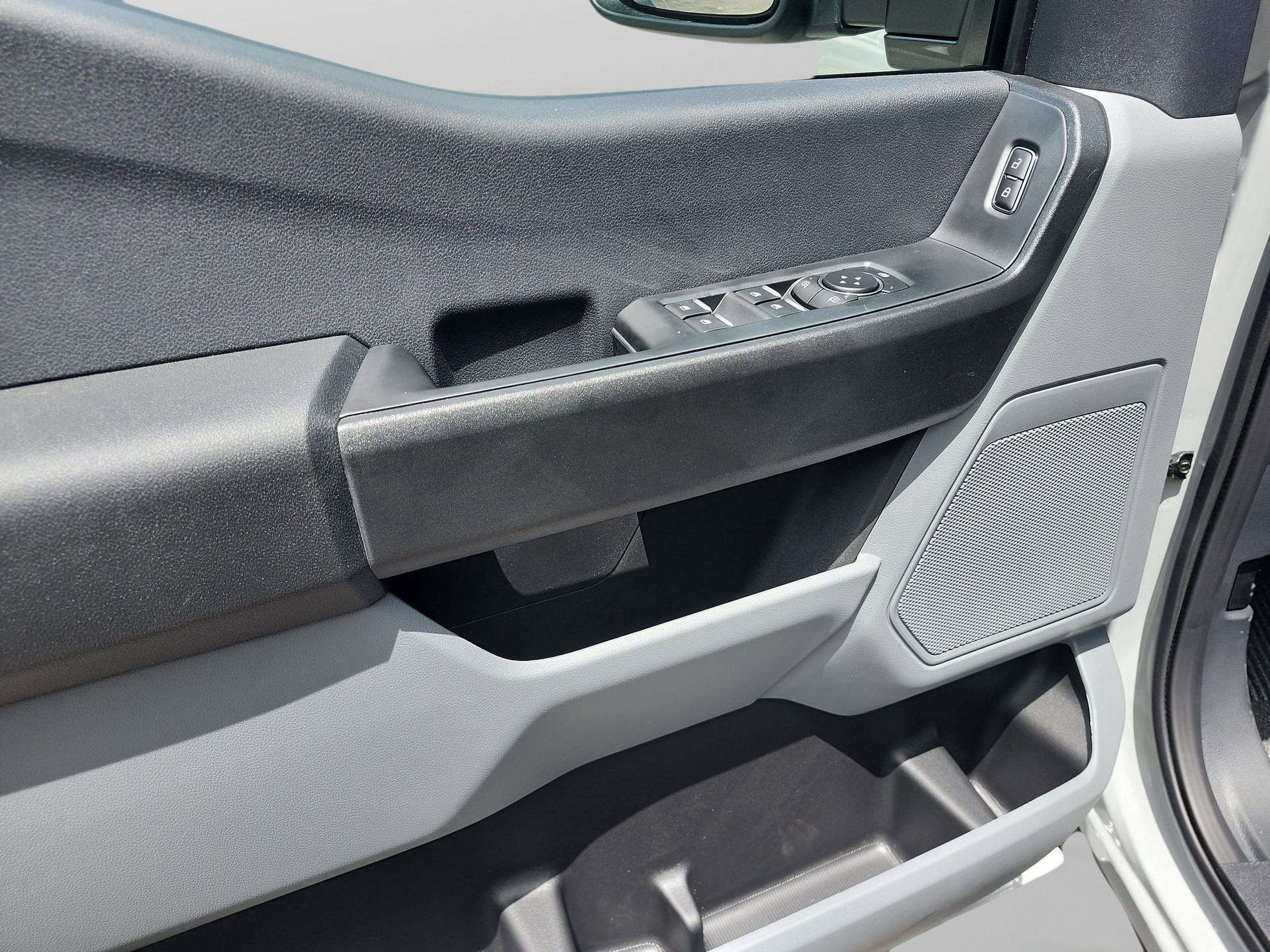 2025 Ford F-250 Super Duty XL - Photo 16