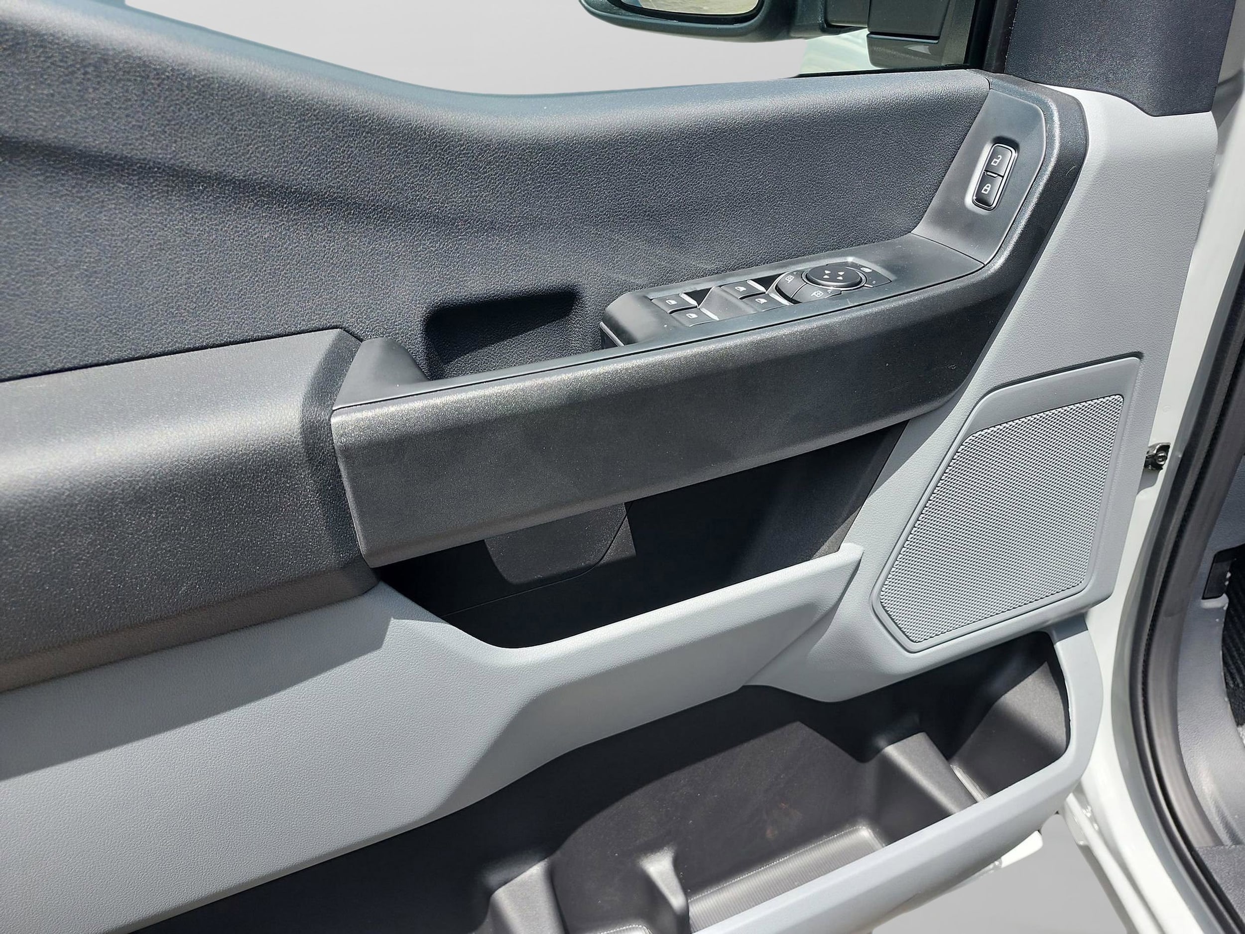 2025 Ford F-250 Super Duty XL - Photo 16