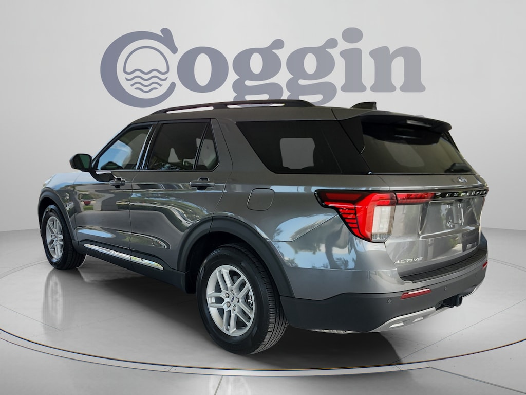 Certified 2025 Ford Explorer Active SUV