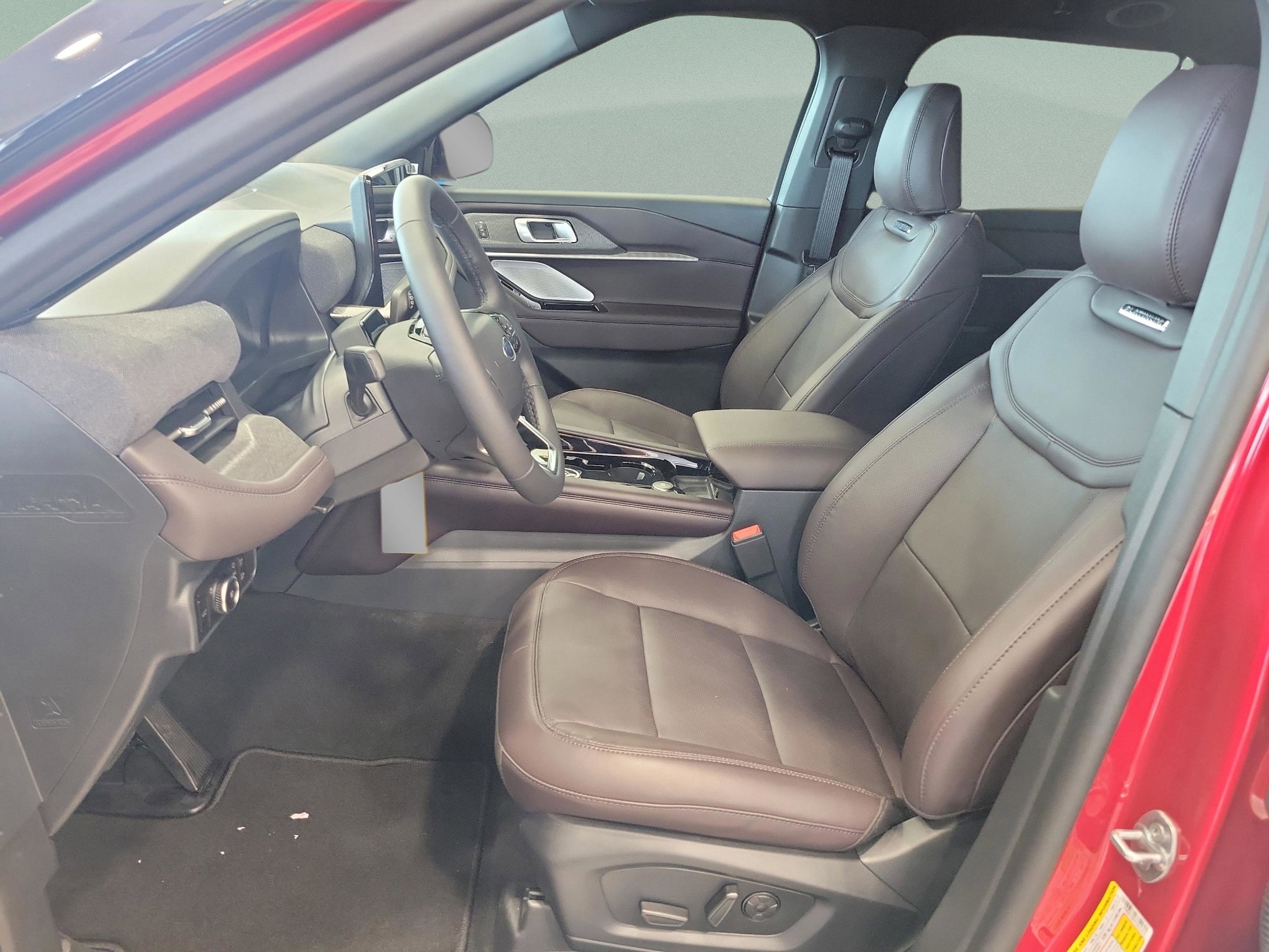 2026 Ford Explorer Platinum - Photo 42