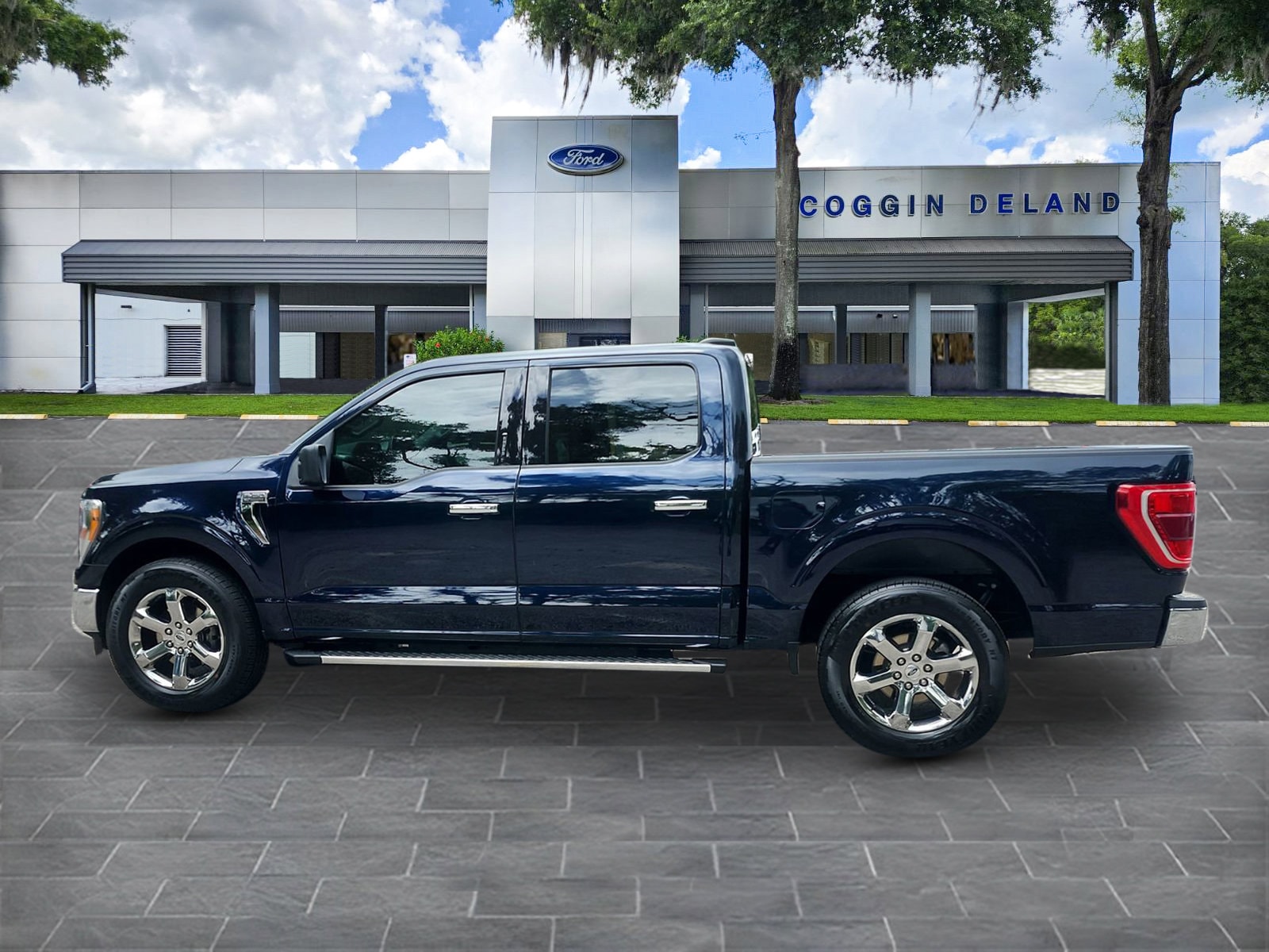 Used 2022 Ford F-150 XLT with VIN 1FTEW1CPXNFC12007 for sale in Orange City, FL