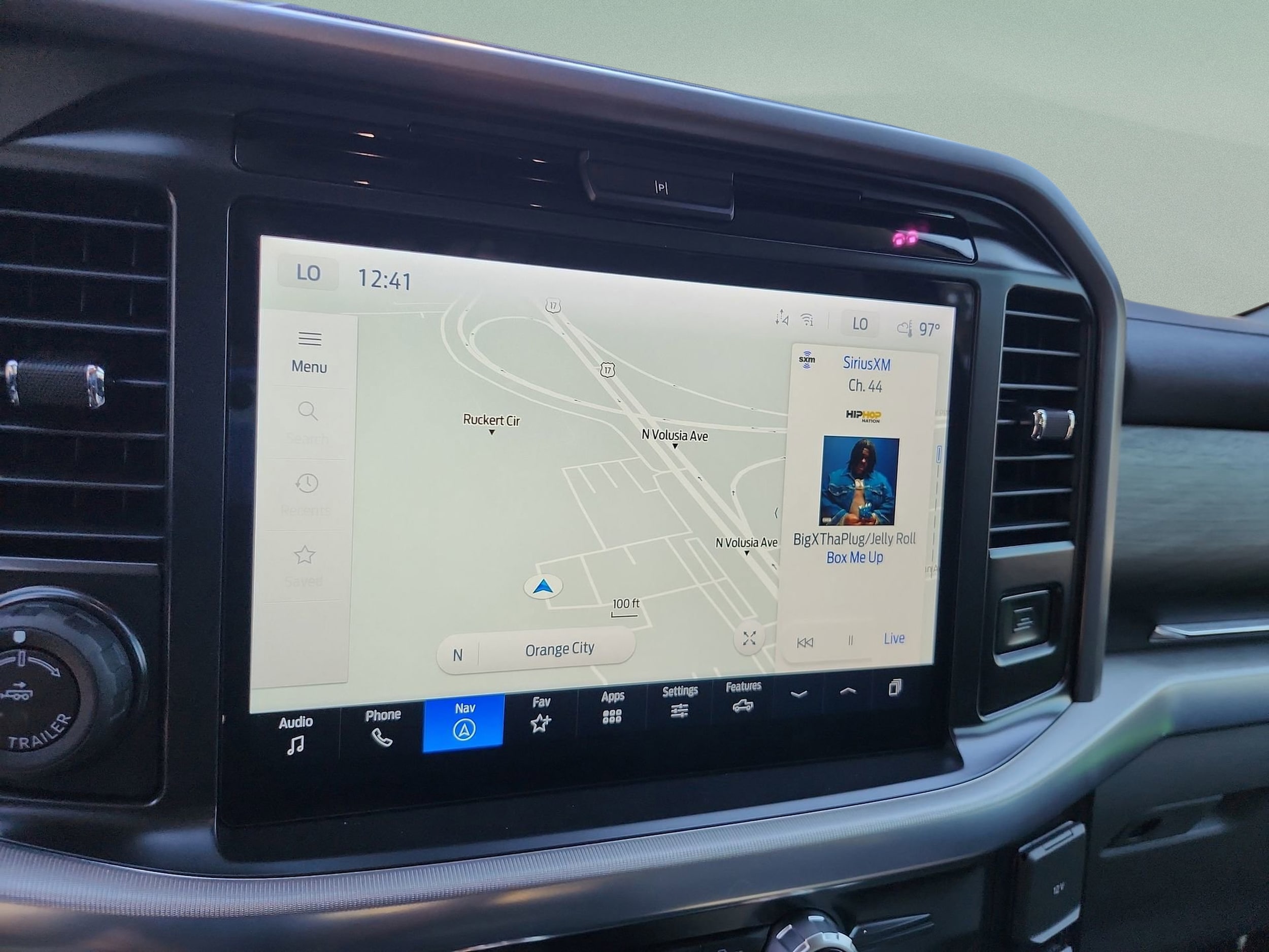 2025 Ford F-150 Lariat - Photo 25