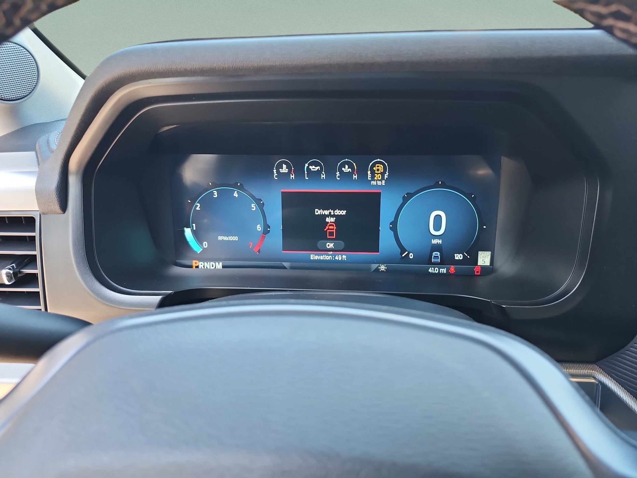 2025 Ford F-150 Lariat - Photo 12