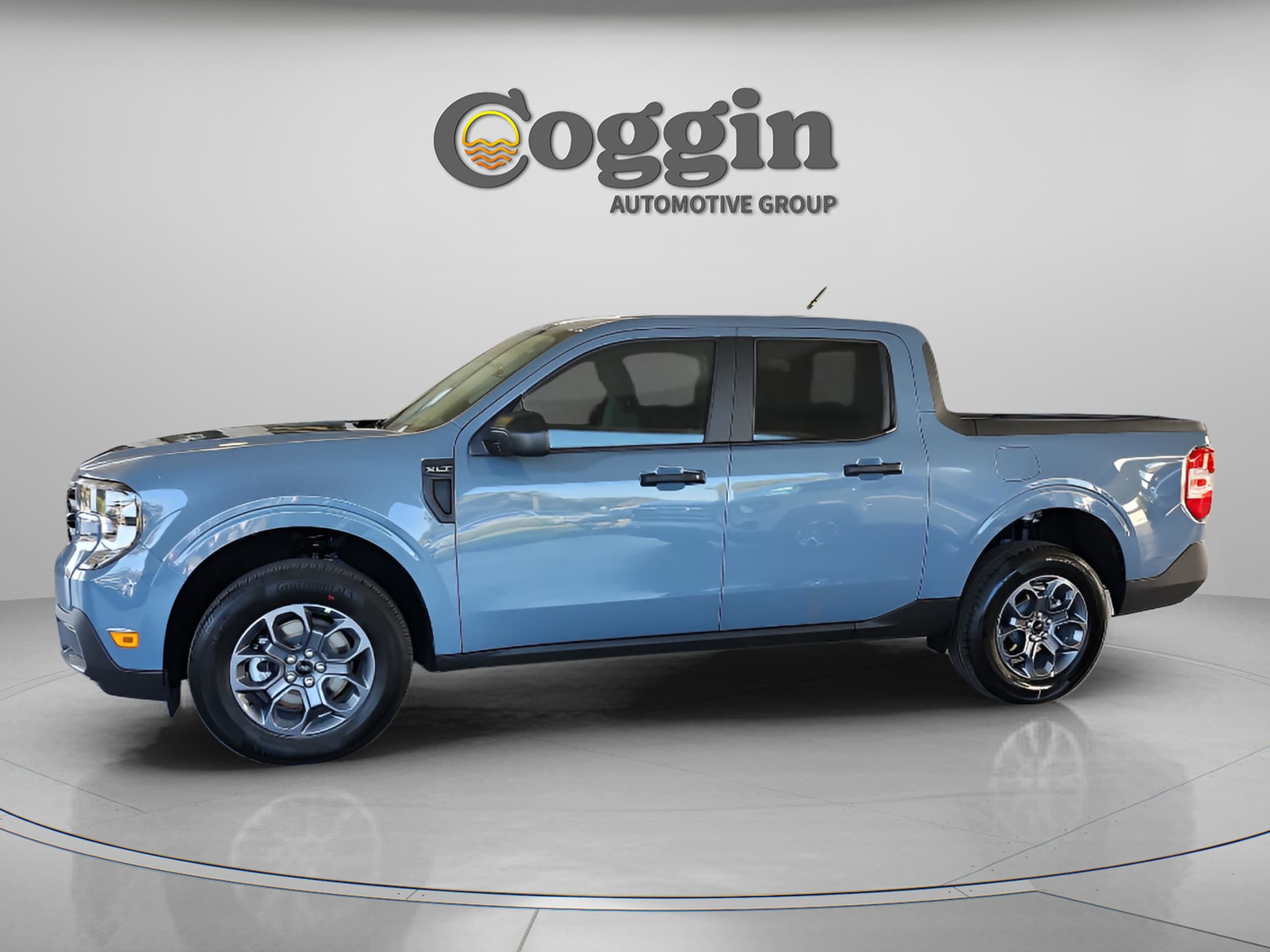 2025 Ford Maverick XLT's photo