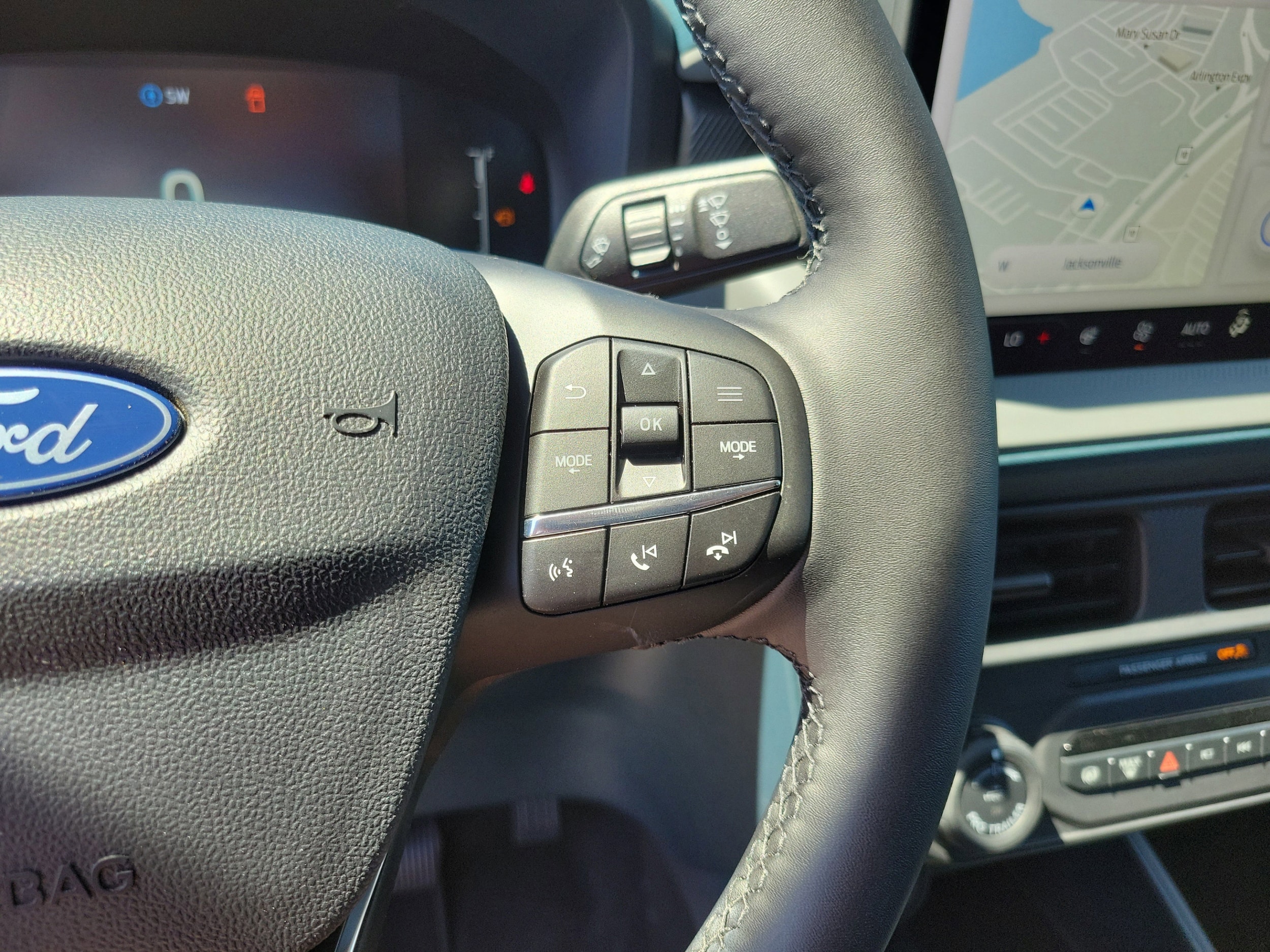 2025 Ford Maverick Lariat - Photo 16