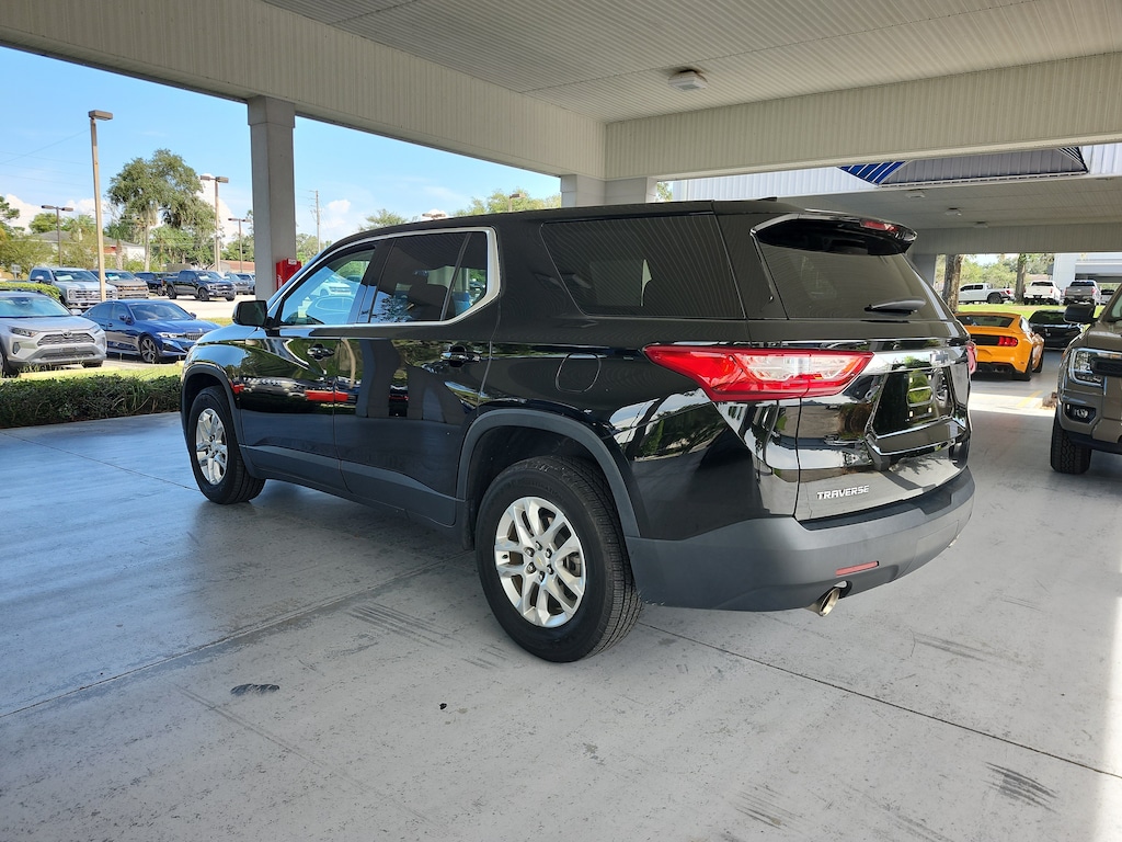 Used 2020 Chevrolet Traverse LS SUV