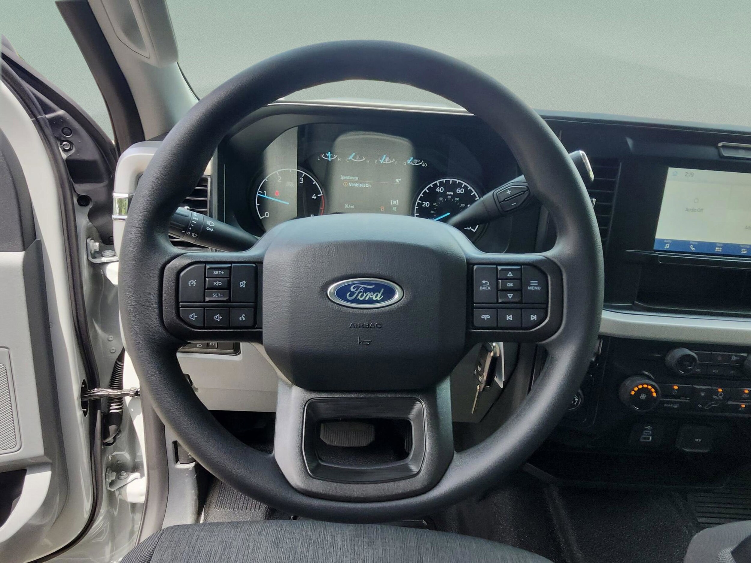 2025 Ford F-250 Super Duty XL - Photo 10