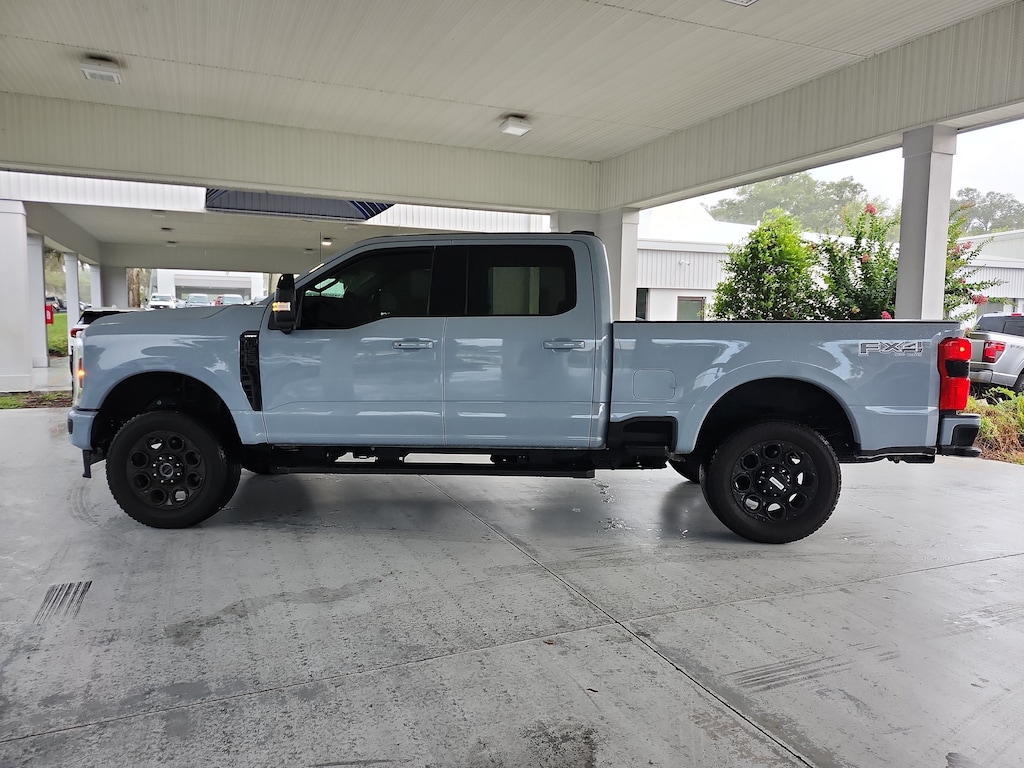 Certified 2025 Ford Super Duty F-250 SRW LARIAT Truck Crew Cab