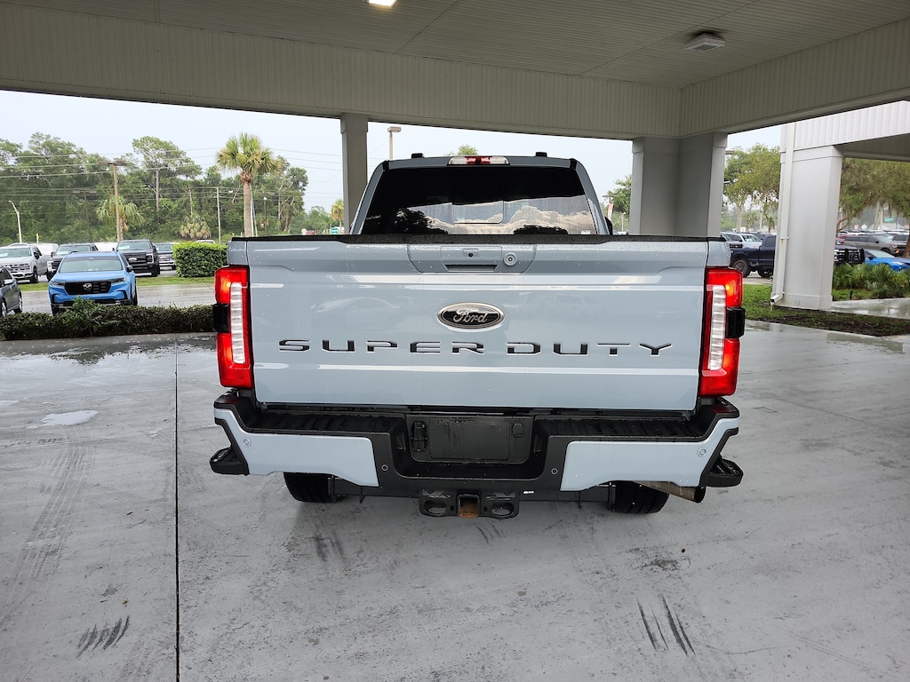 Certified 2025 Ford Super Duty F-250 SRW LARIAT Truck Crew Cab