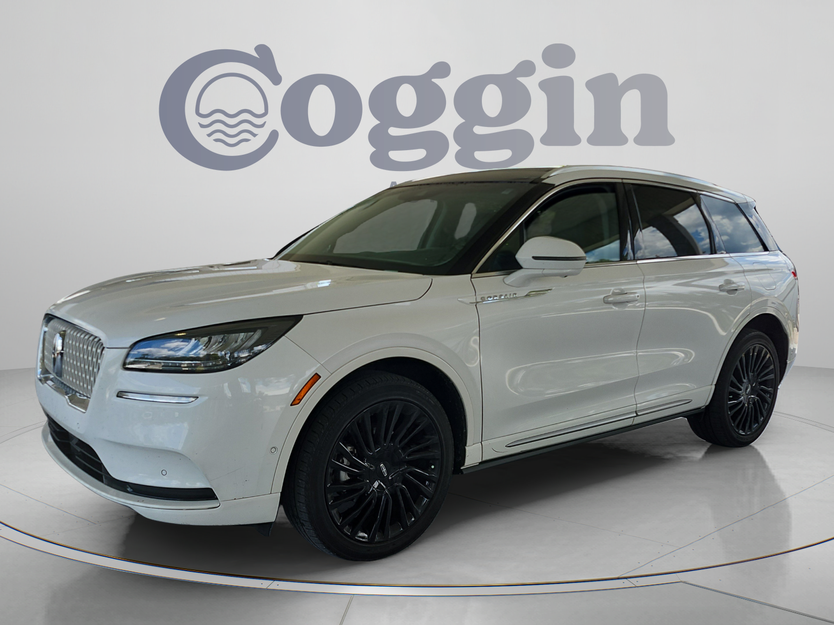  Lincoln Corsair