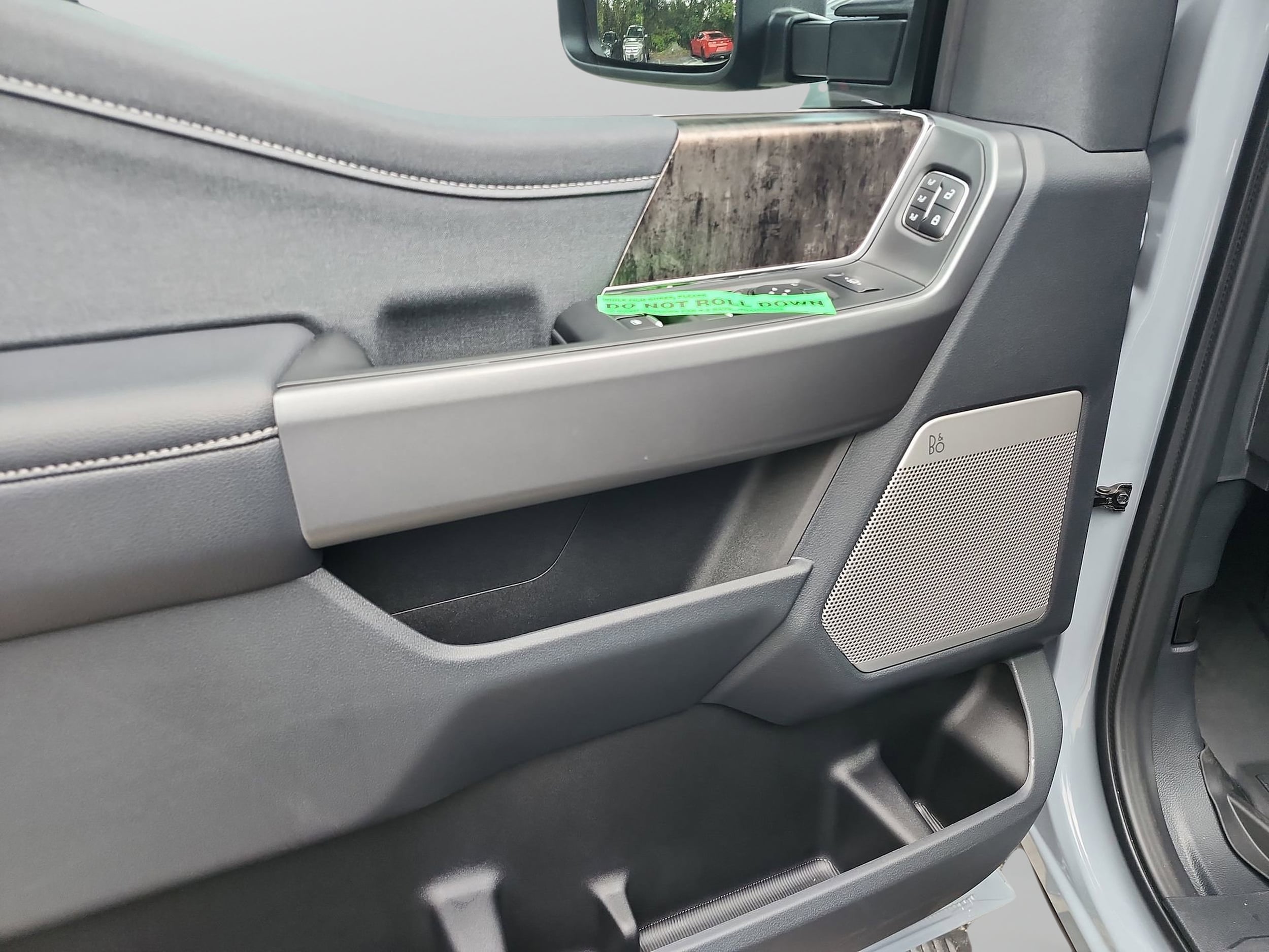 2026 Ford F-350 Super Duty Lariat - Photo 16
