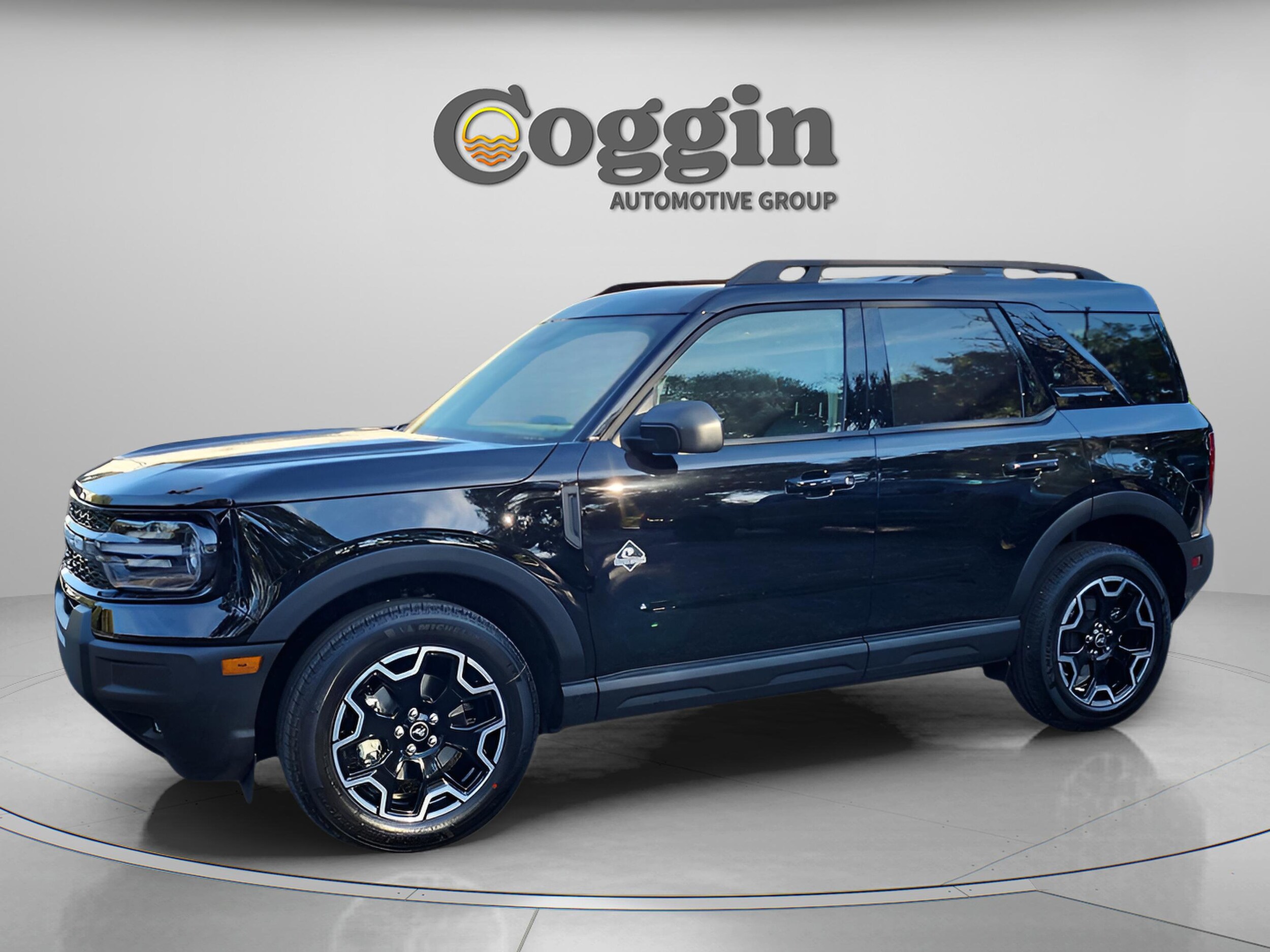 2025 Ford Bronco Sport Outer Banks's photo