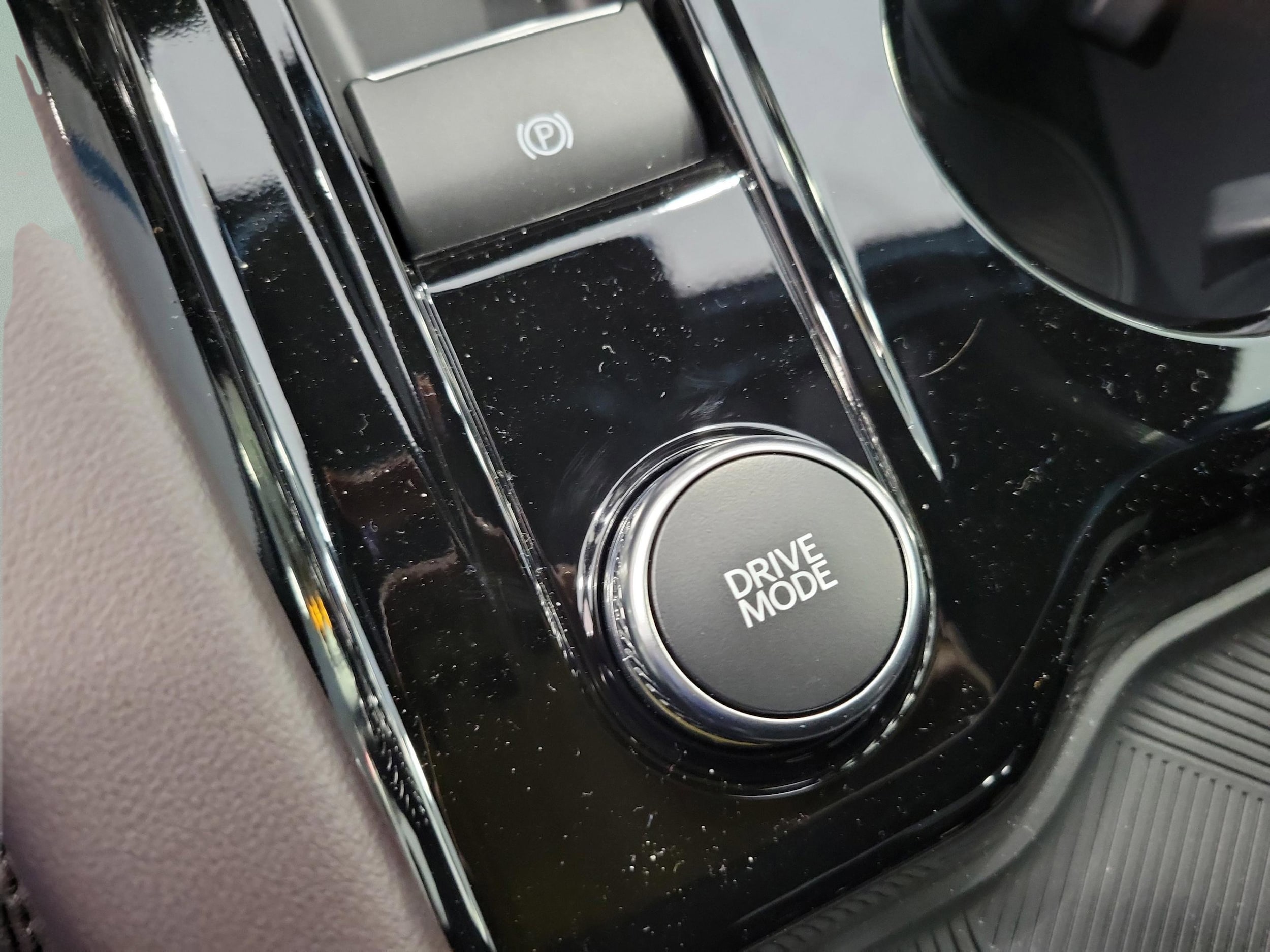 2026 Ford Explorer Platinum - Photo 18