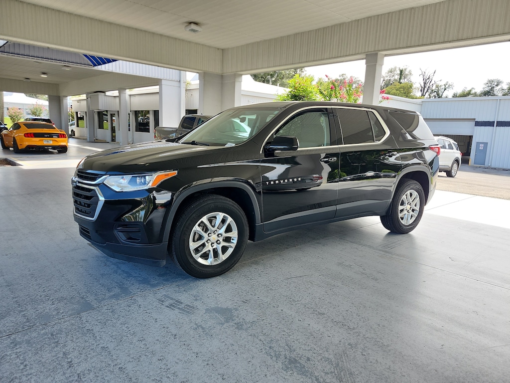 Used 2020 Chevrolet Traverse LS SUV