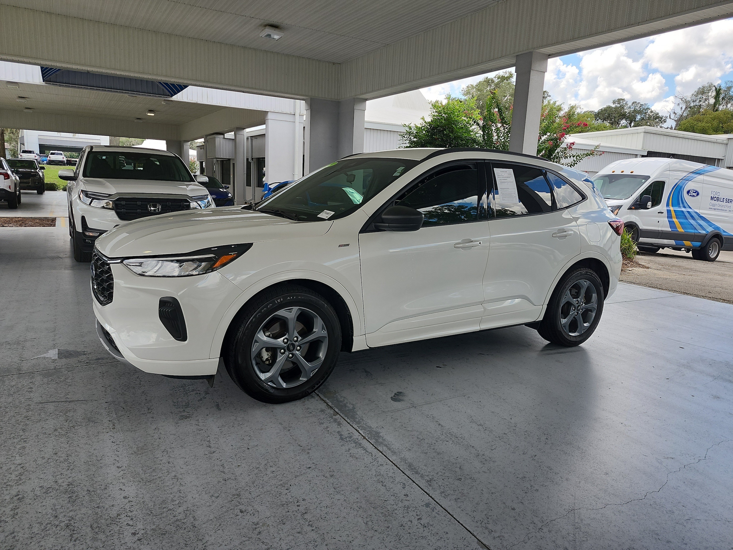2023 Ford Escape