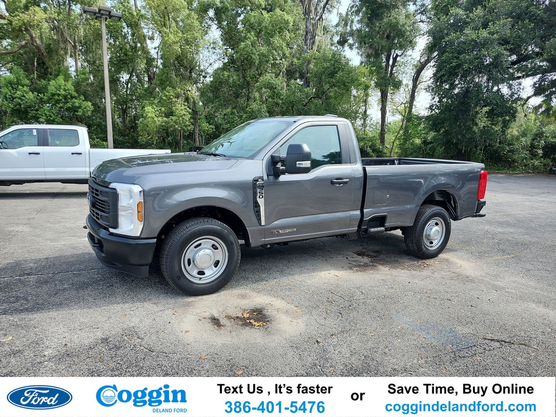 2025 Ford F-350 Super Duty XL's photo